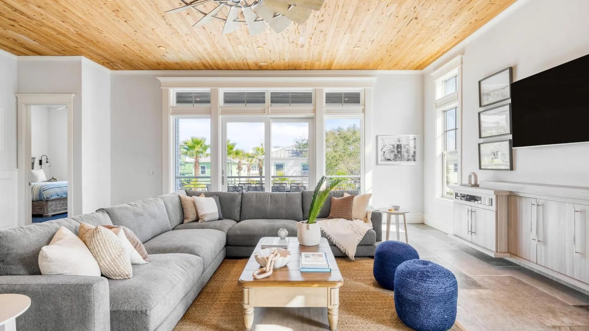 Monarch By Avantstay Breathtaking Estate W Access Swim Up Bar Hot Tub Rooftop Views * Destin