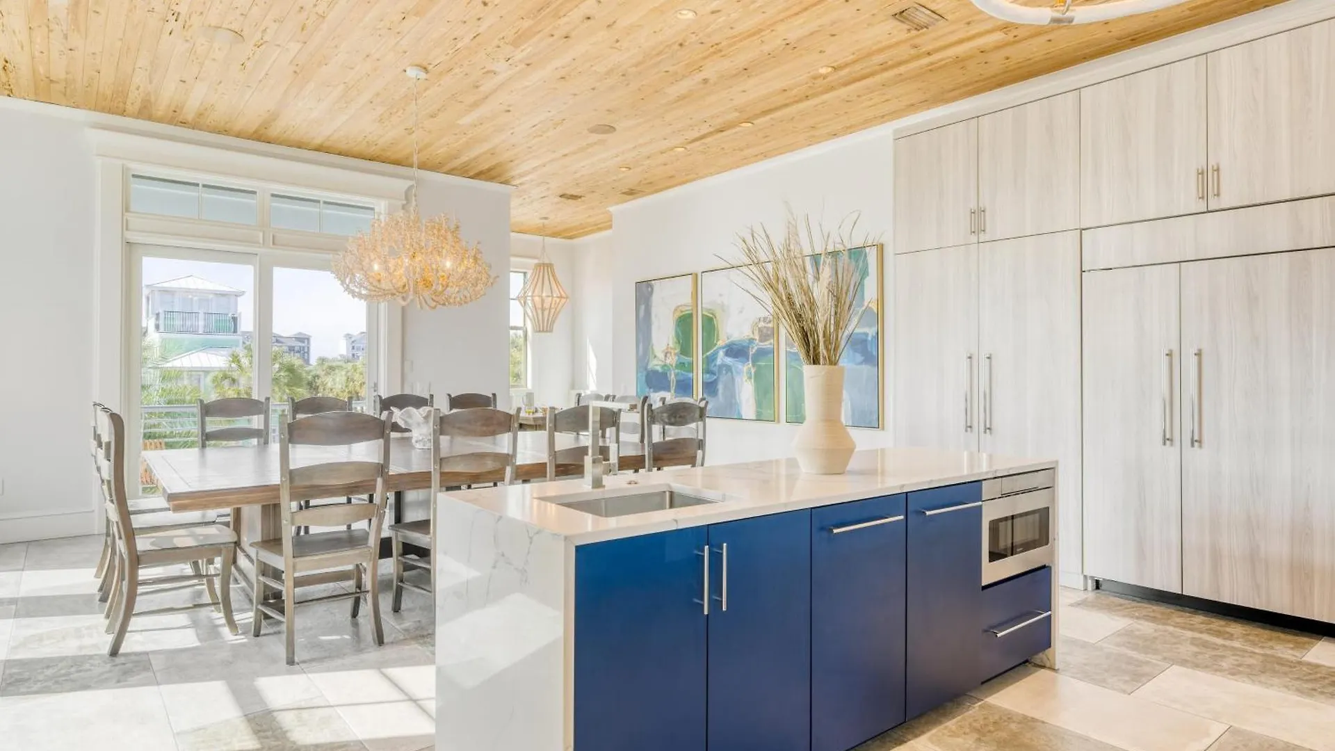 Monarch By Avantstay Breathtaking Estate W Access Swim Up Bar Hot Tub Rooftop Views Holiday home Destin