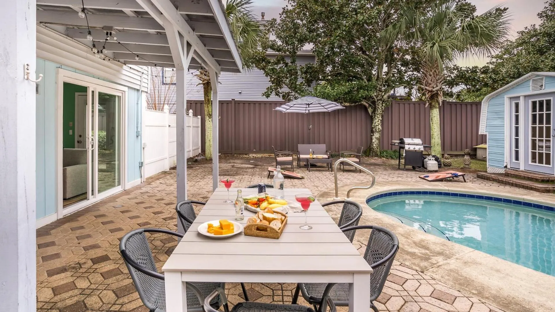 Holiday home Harper By Avantstay Beautiful W Pool Walk To The *