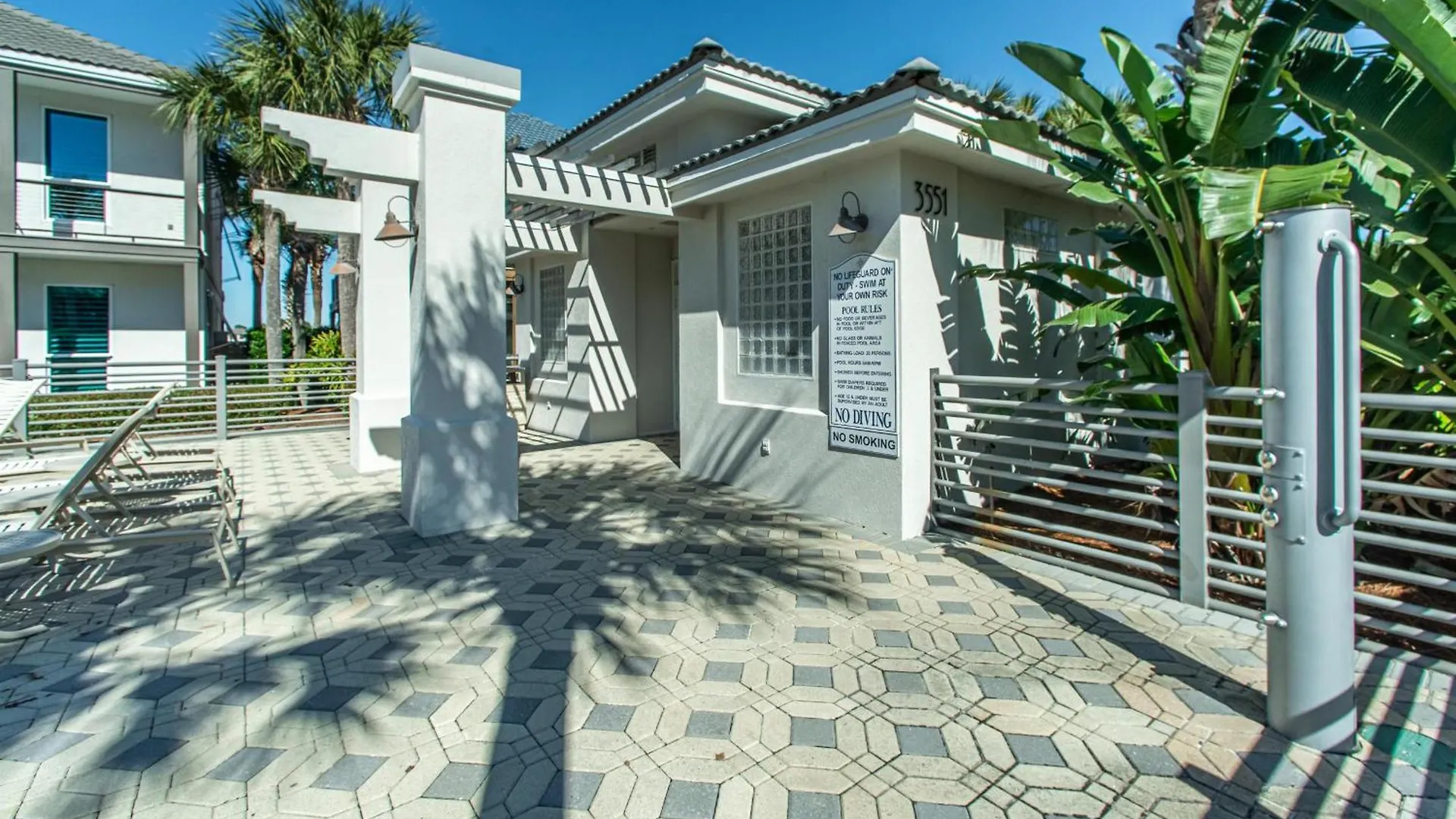 Holiday home Destiny #20a&b