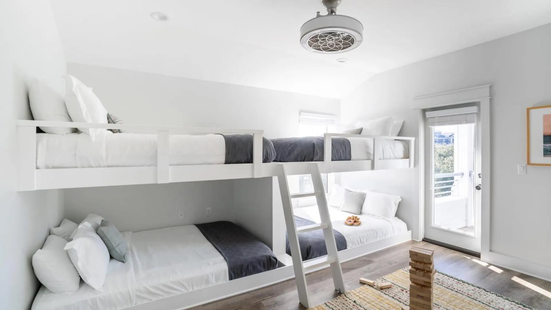 Prázdninový dům Lyle By Avantstay Chic House W Pool Hot Tub Walking Distance To Ocean