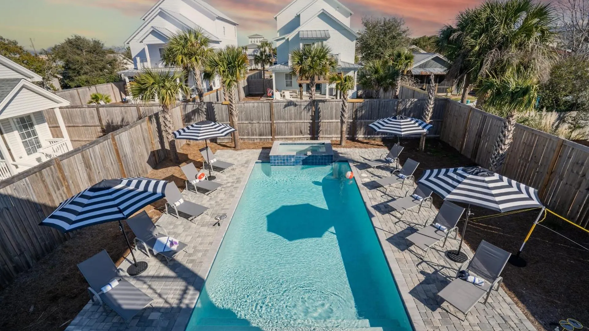 Prázdninový dům Lyle By Avantstay Chic House W Pool Hot Tub Walking Distance To Ocean Destin