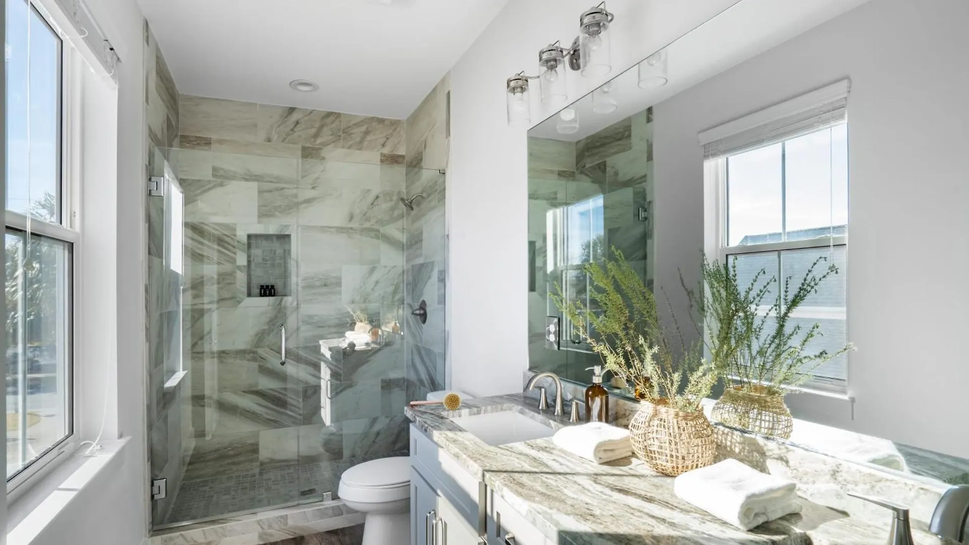 Lyle By Avantstay Chic House W Pool Hot Tub Walking Distance To Ocean