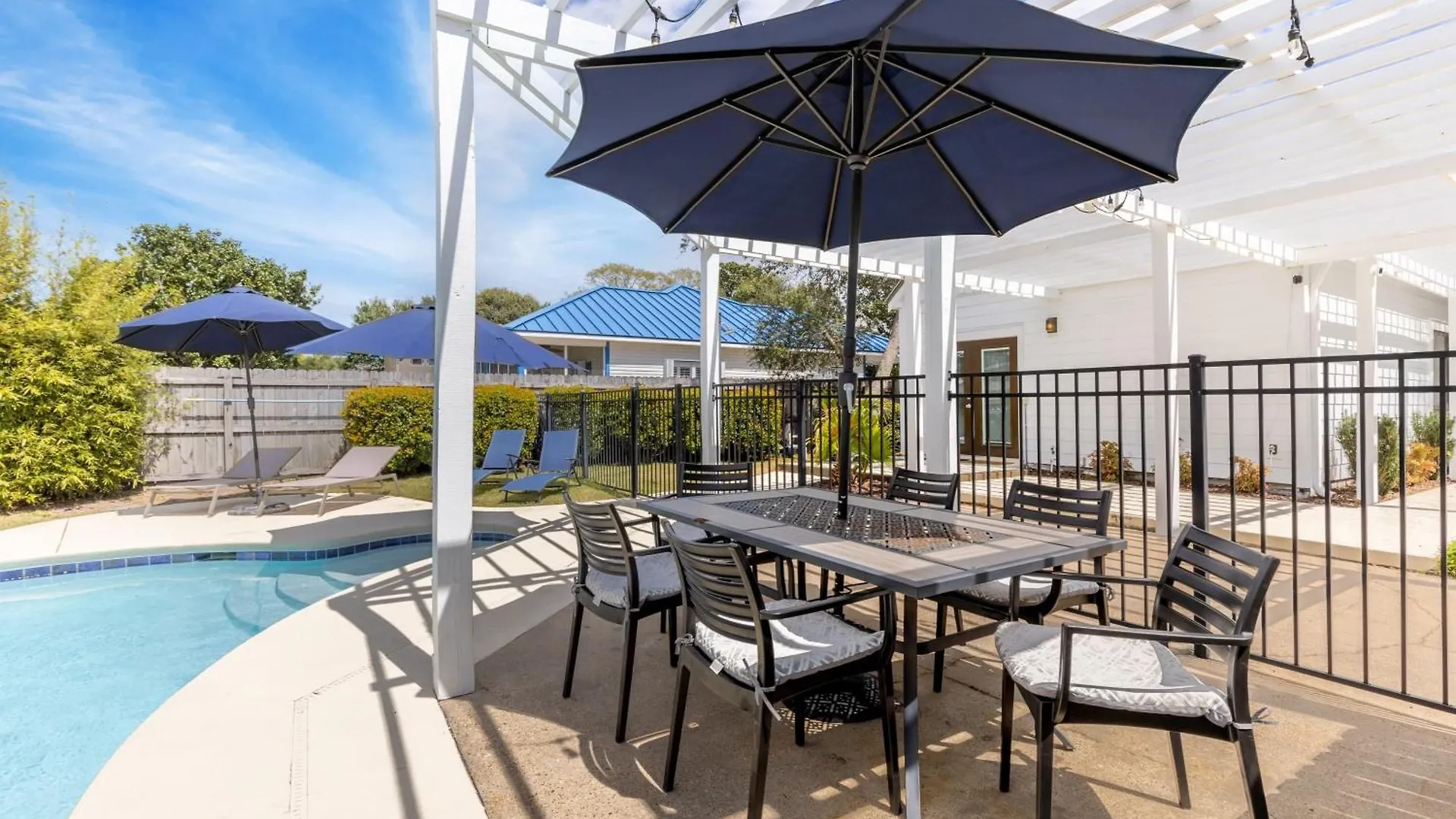 Holiday home Pelican Retreat By Avantstay 5 Mins To Pet Friendly W Pool Bbq Destin