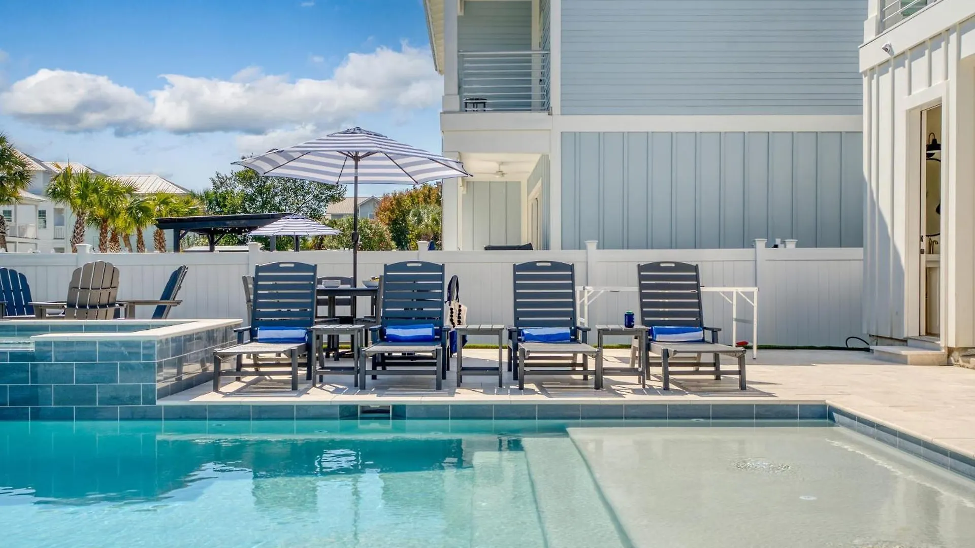 Crystal Sands By Avantstay Walk To The Holiday home Destin