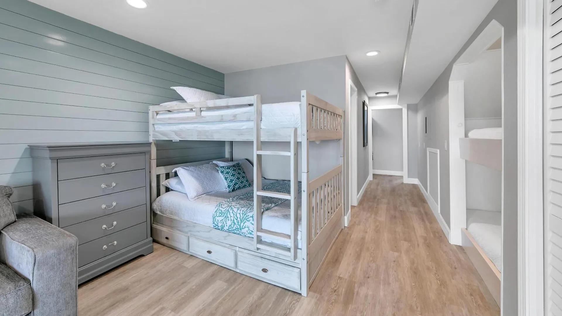 Summerhaven 3 *