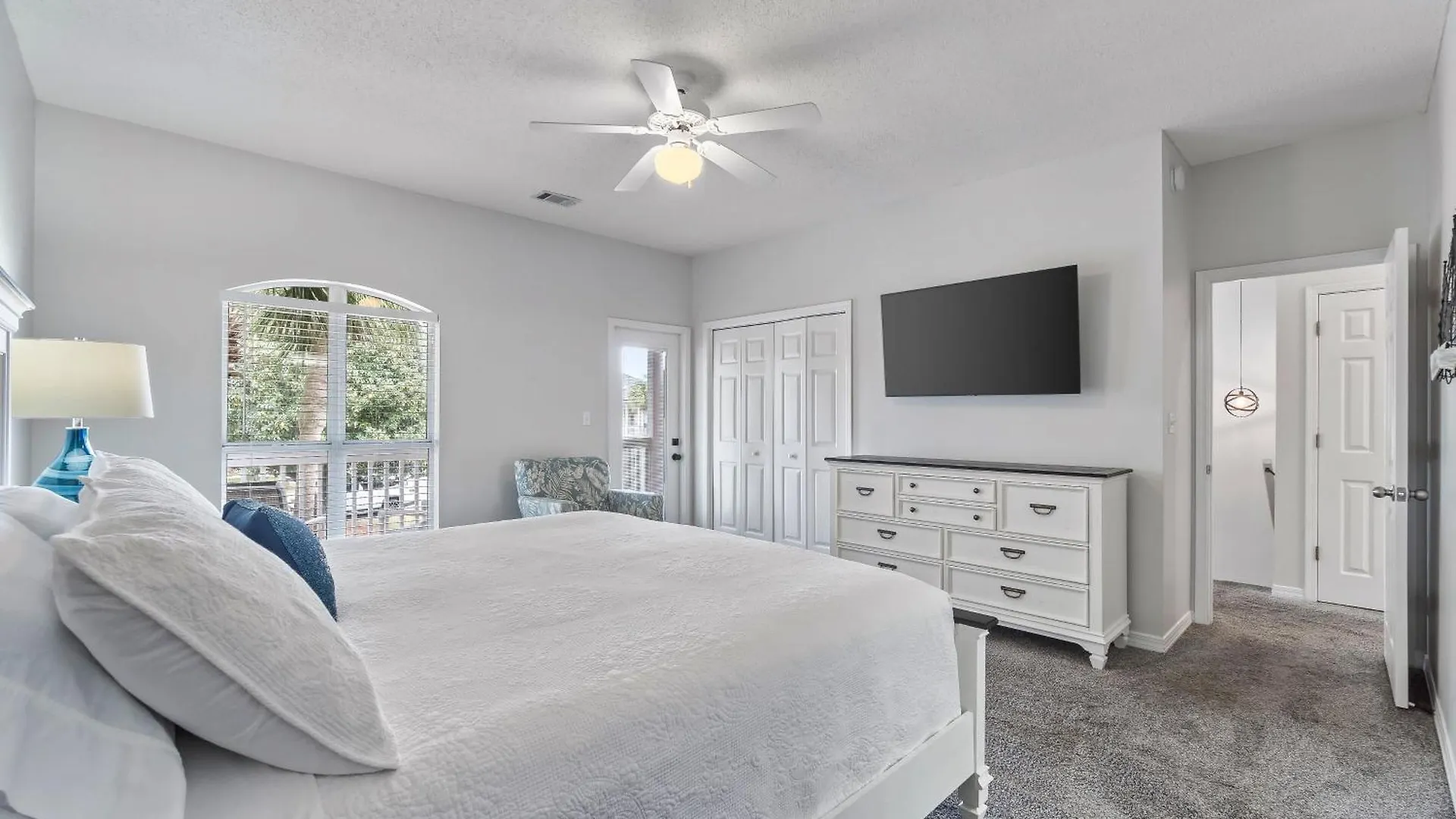 Luxury House Steps From Pool And Short Walk To Private Pavilion Destin