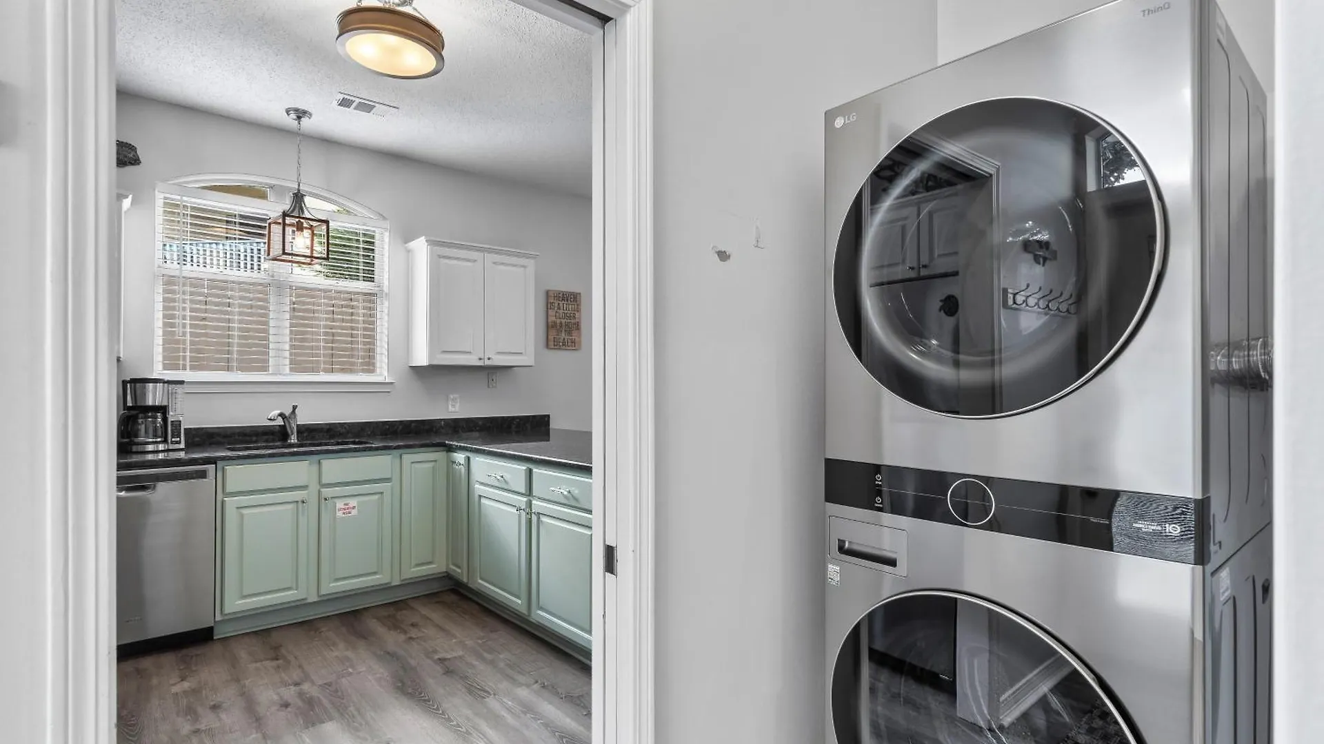 Holiday home Luxury House Steps From Pool And Short Walk To Private Pavilion Destin
