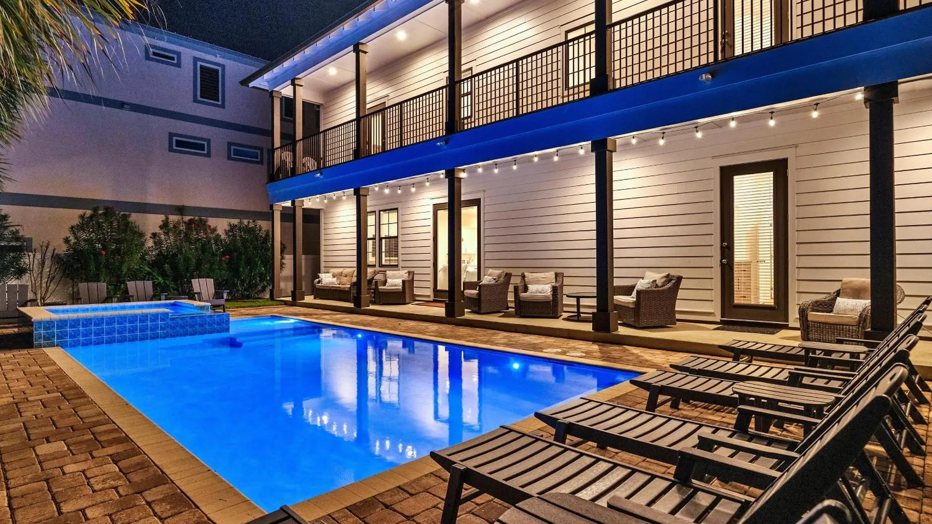 Commander's Retreat