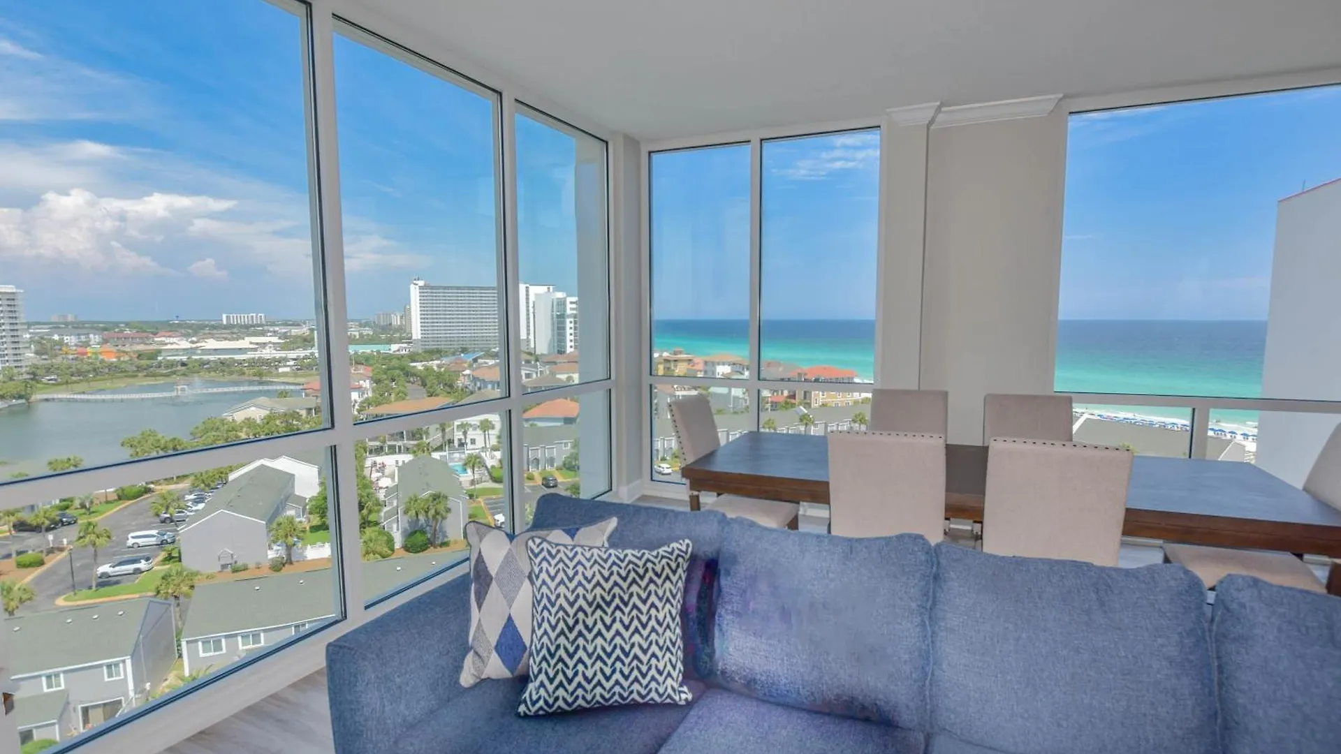 Shoreline Towers #3121 Apartment Destin