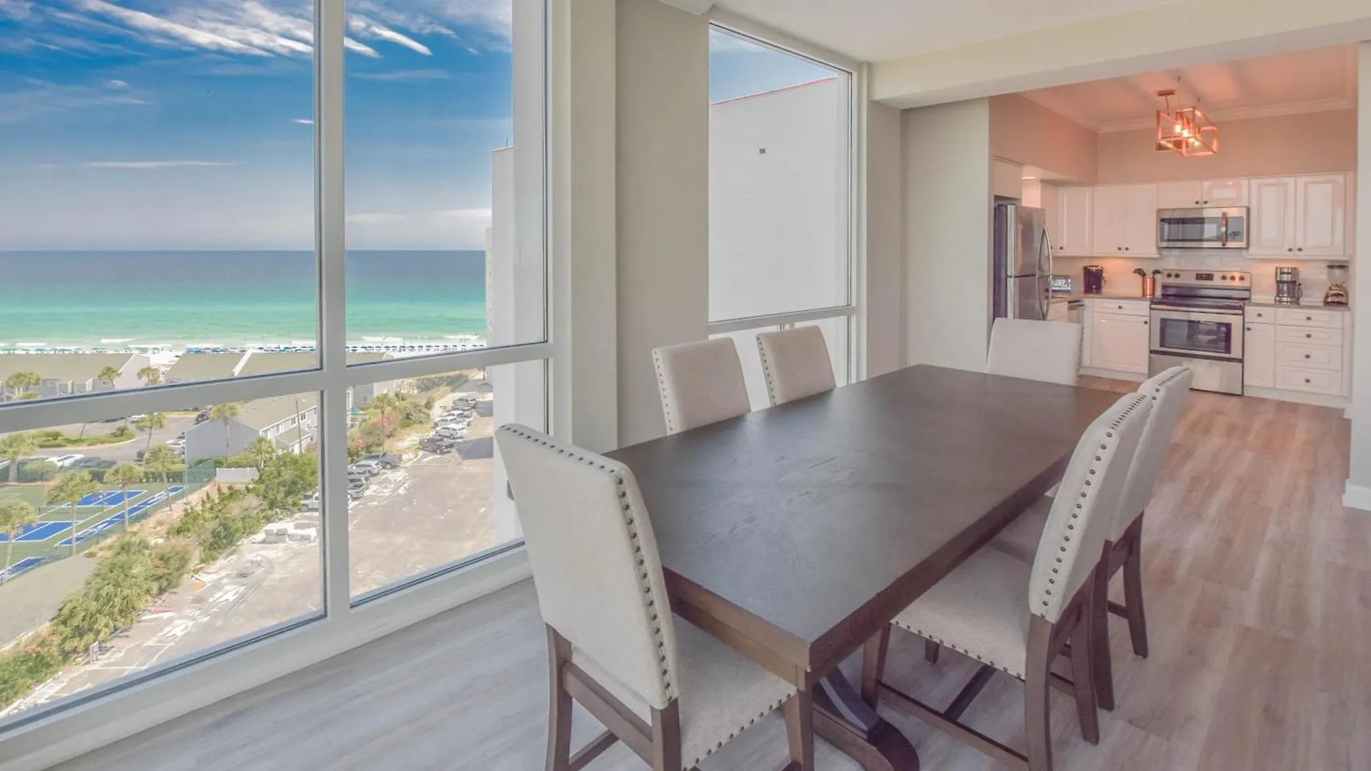 Shoreline Towers #3121 Apartment
