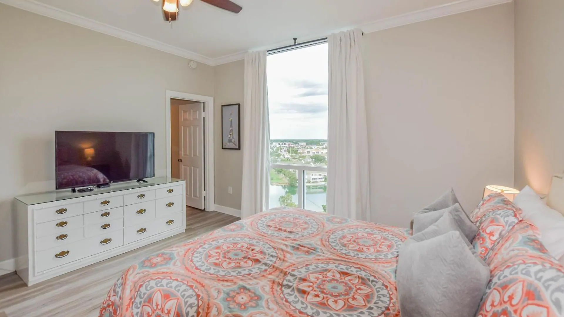 Shoreline Towers #3121 Destin