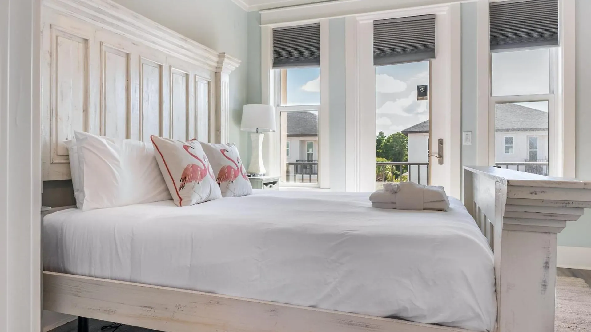 Sungazer Chateau By Avantstay Short Walk To The Pool Access Holiday home Destin