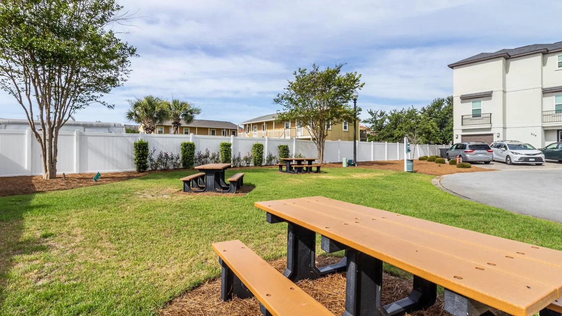 Sungazer Chateau By Avantstay Short Walk To The Pool Access