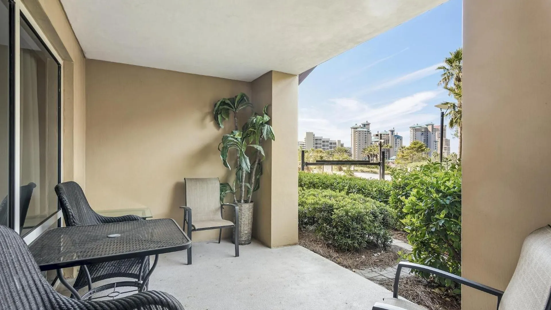 Luau I 6104 Flr1 Holiday home *