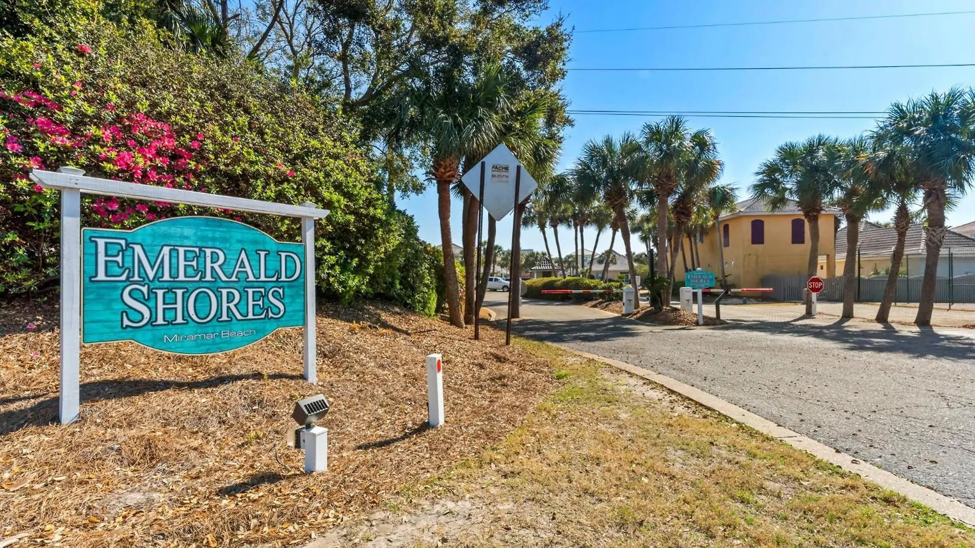 Emerald Palace S 10 Black Coral Cove * Destin