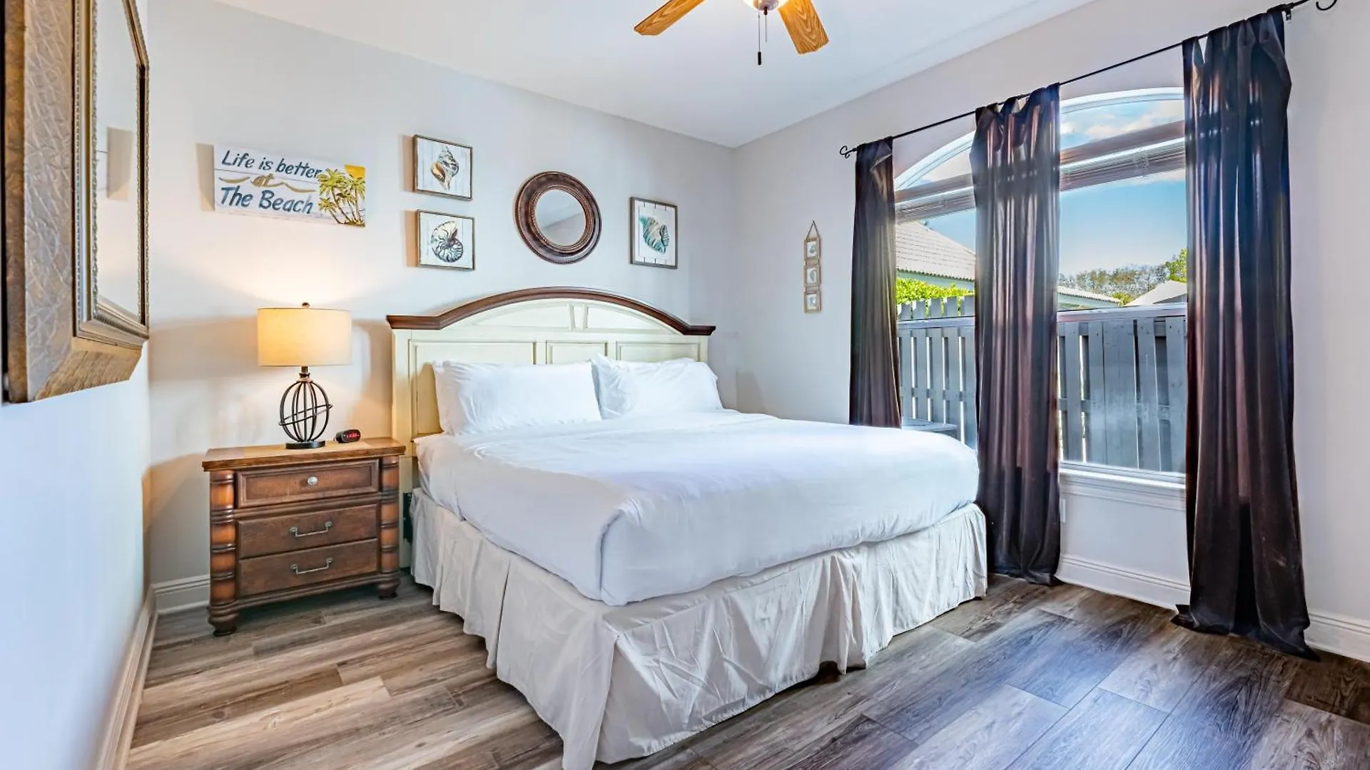 Holiday home Emerald Palace S 10 Black Coral Cove