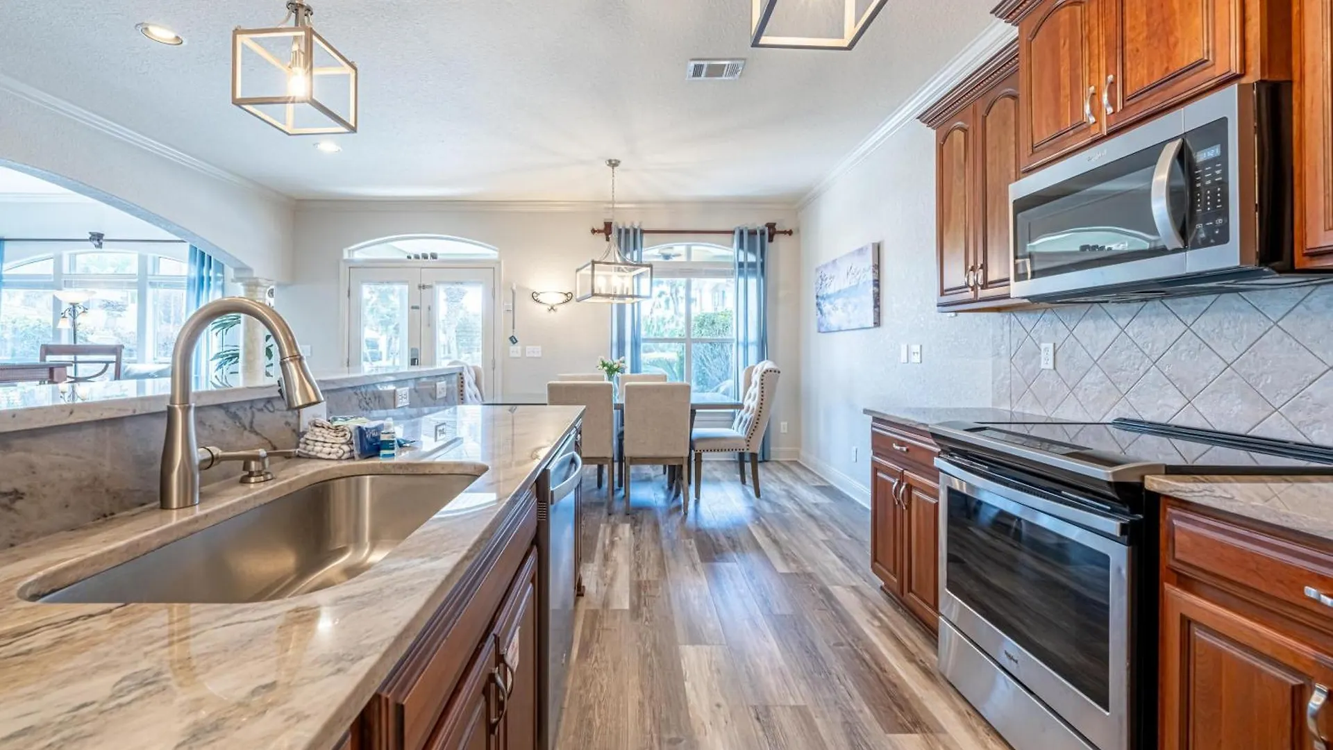 Emerald Palace S 10 Black Coral Cove * Destin