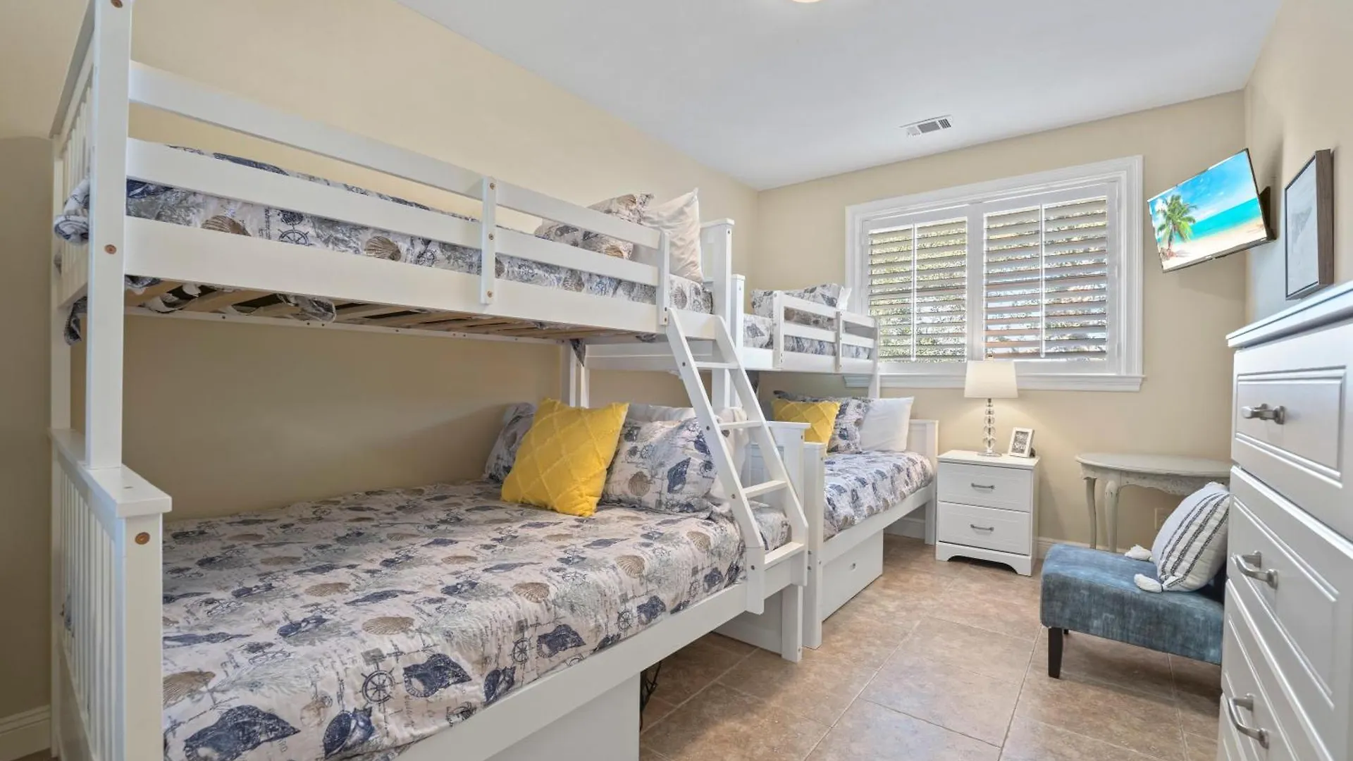 Holiday home Destined For Sun S 107 Cayman Cove