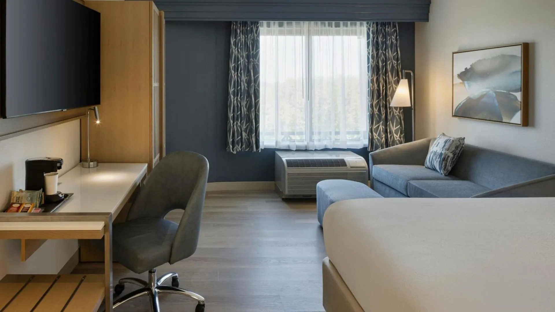 Courtyard By Marriott Sandestin At Grand Boulevard 3*