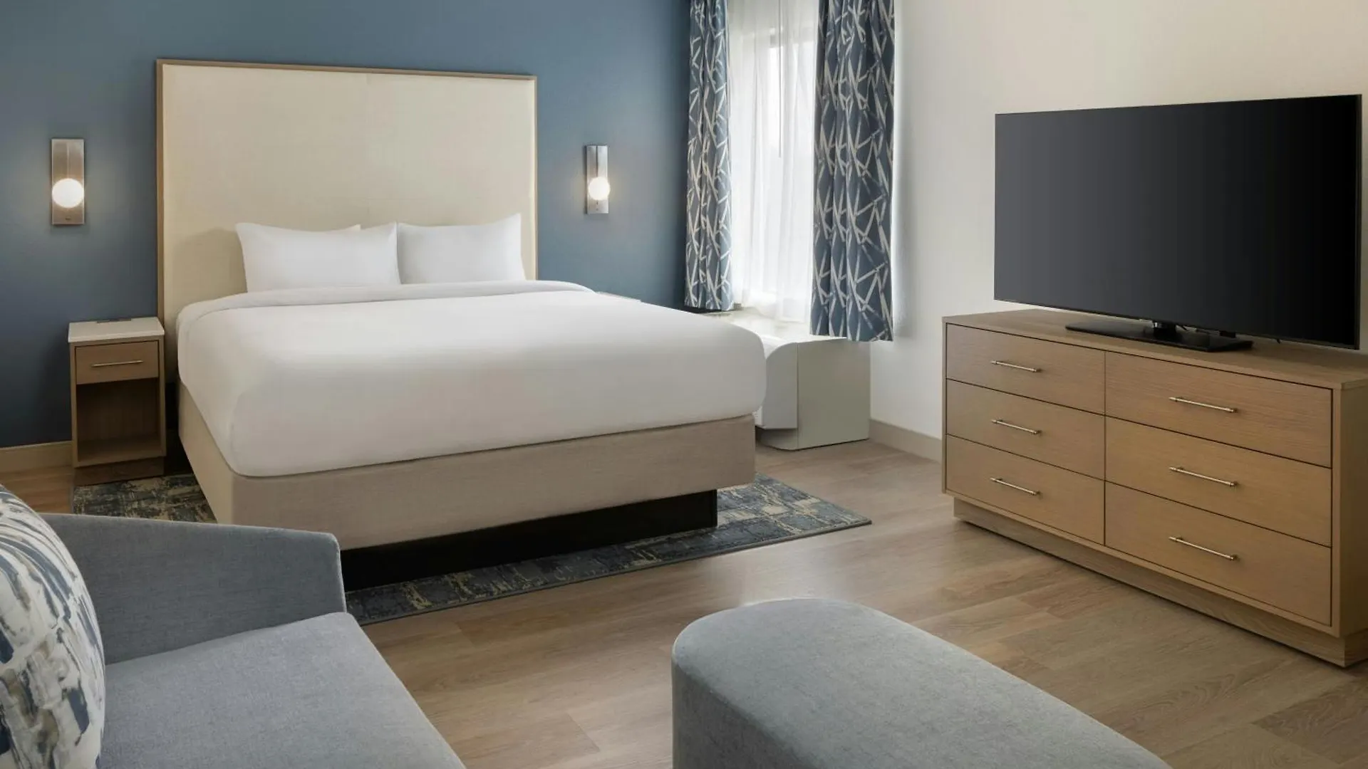 Hotel Courtyard By Marriott Sandestin At Grand Boulevard 3*