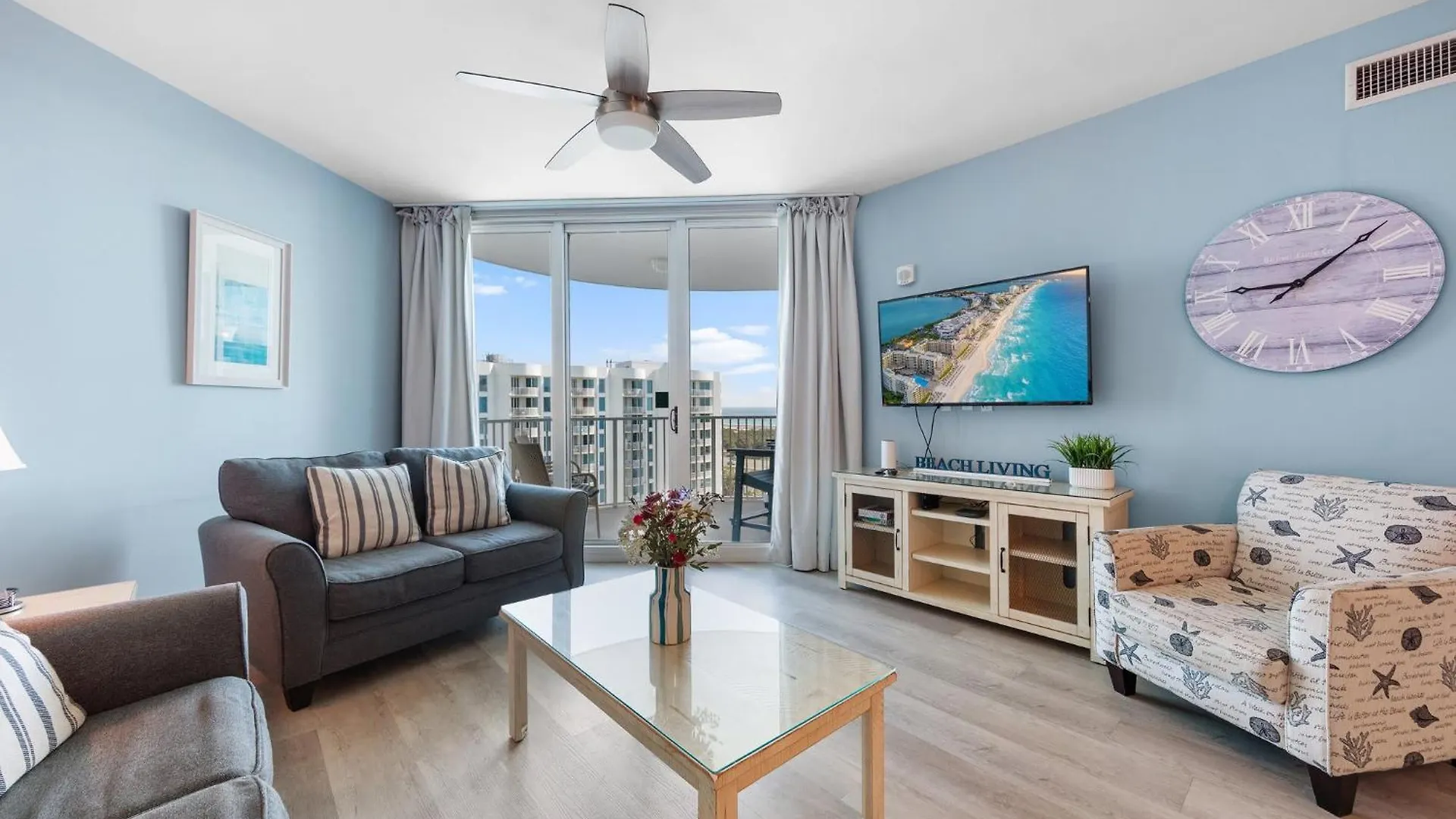 Holiday home Stunning 11th Fl Pool & Gulf View King Across From