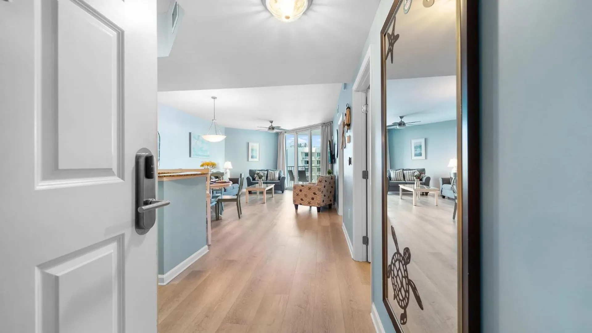 Stunning 11th Fl Pool & Gulf View King Across From Holiday home Destin