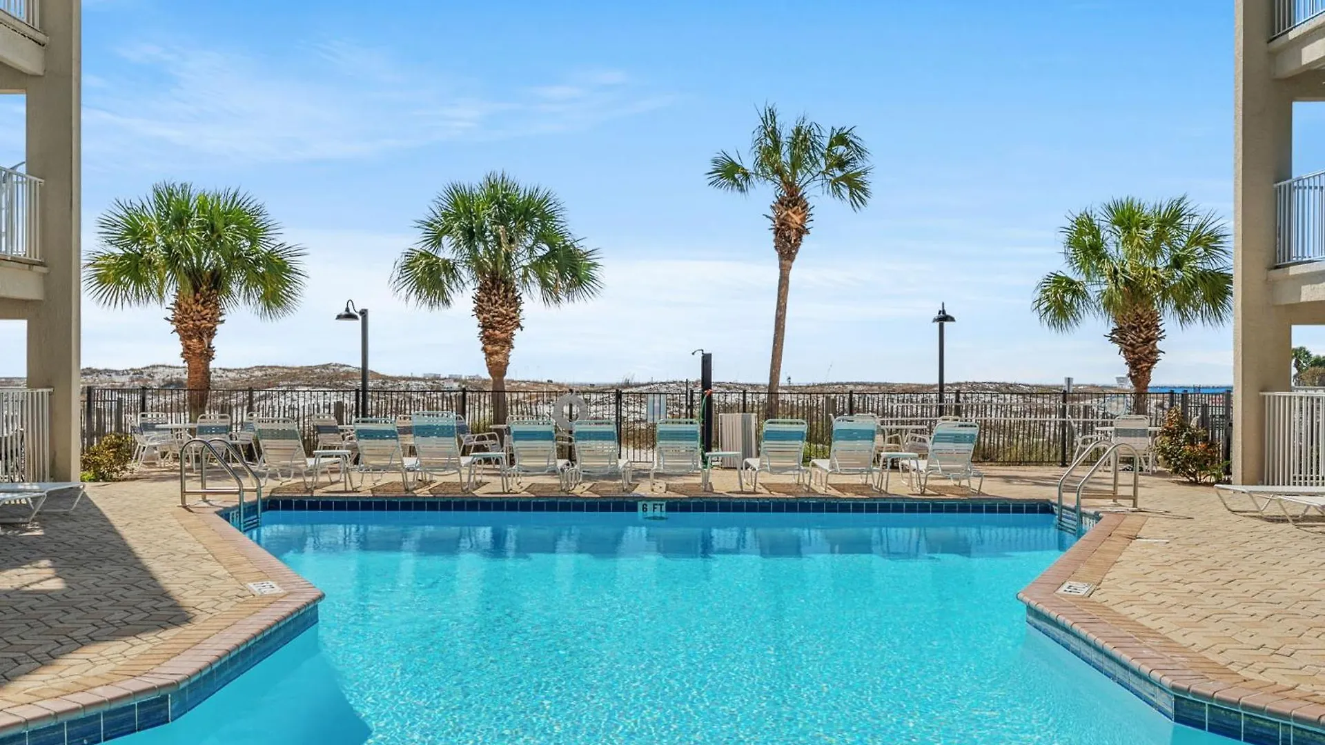 102 Poolside Destin