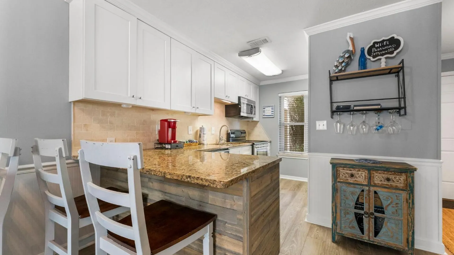 102 Poolside Apartment Destin
