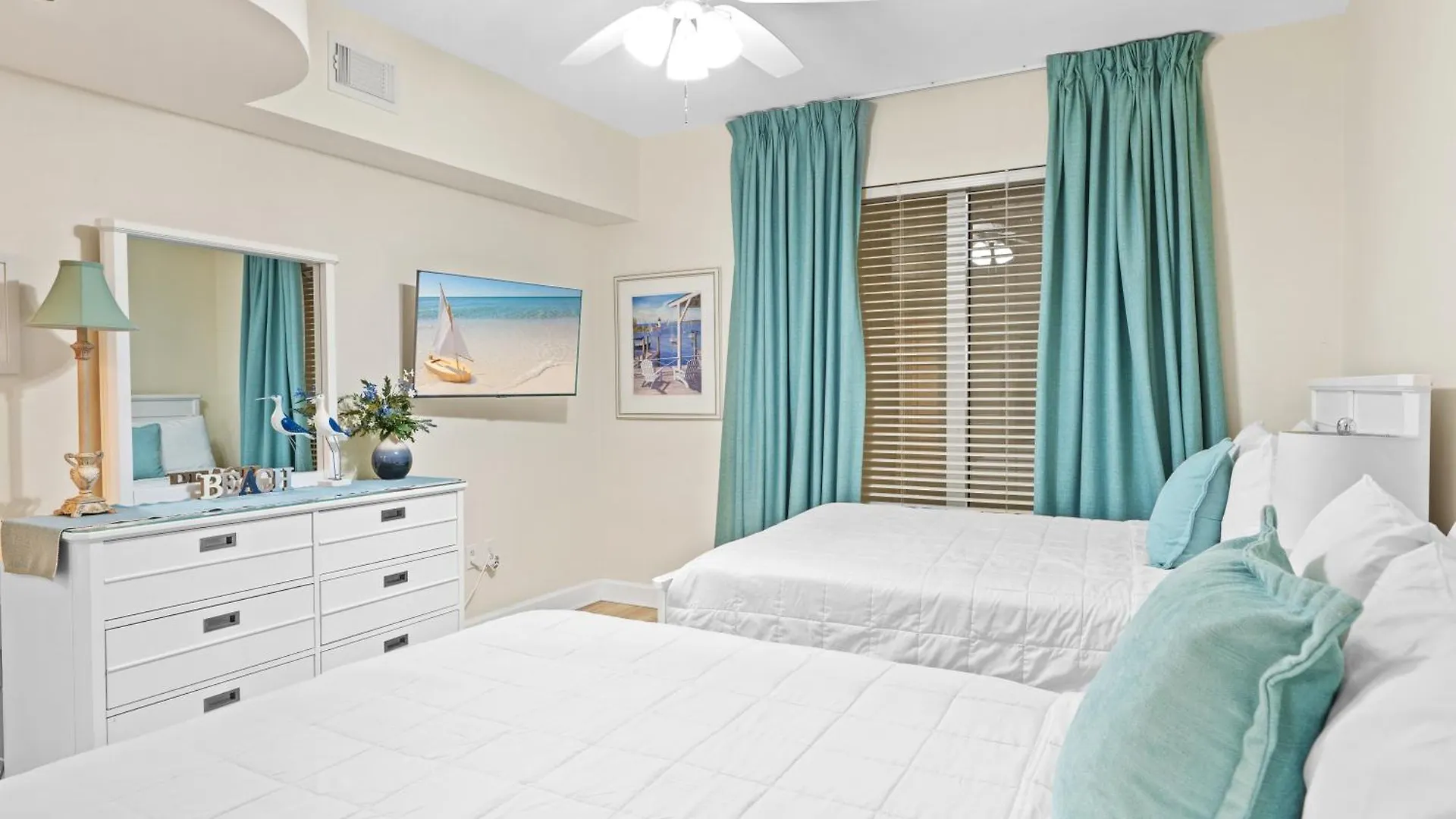 Jade East Towers 0630 By Newman-dailey Holiday home