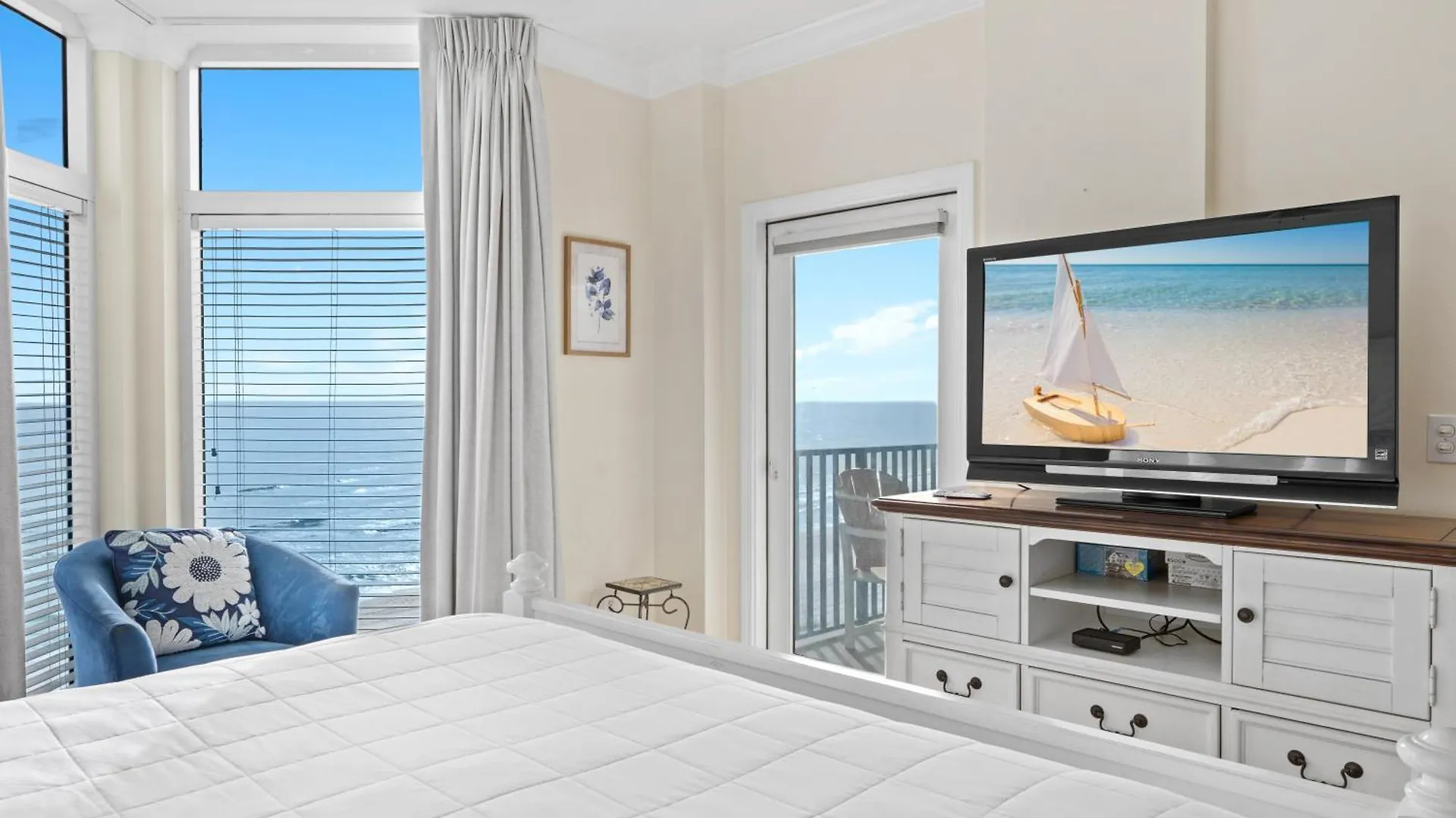 Jade East Towers 0630 By Newman-dailey *
