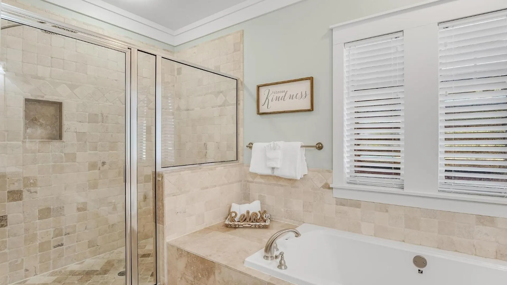 Holiday home Magnolia Bay 8598