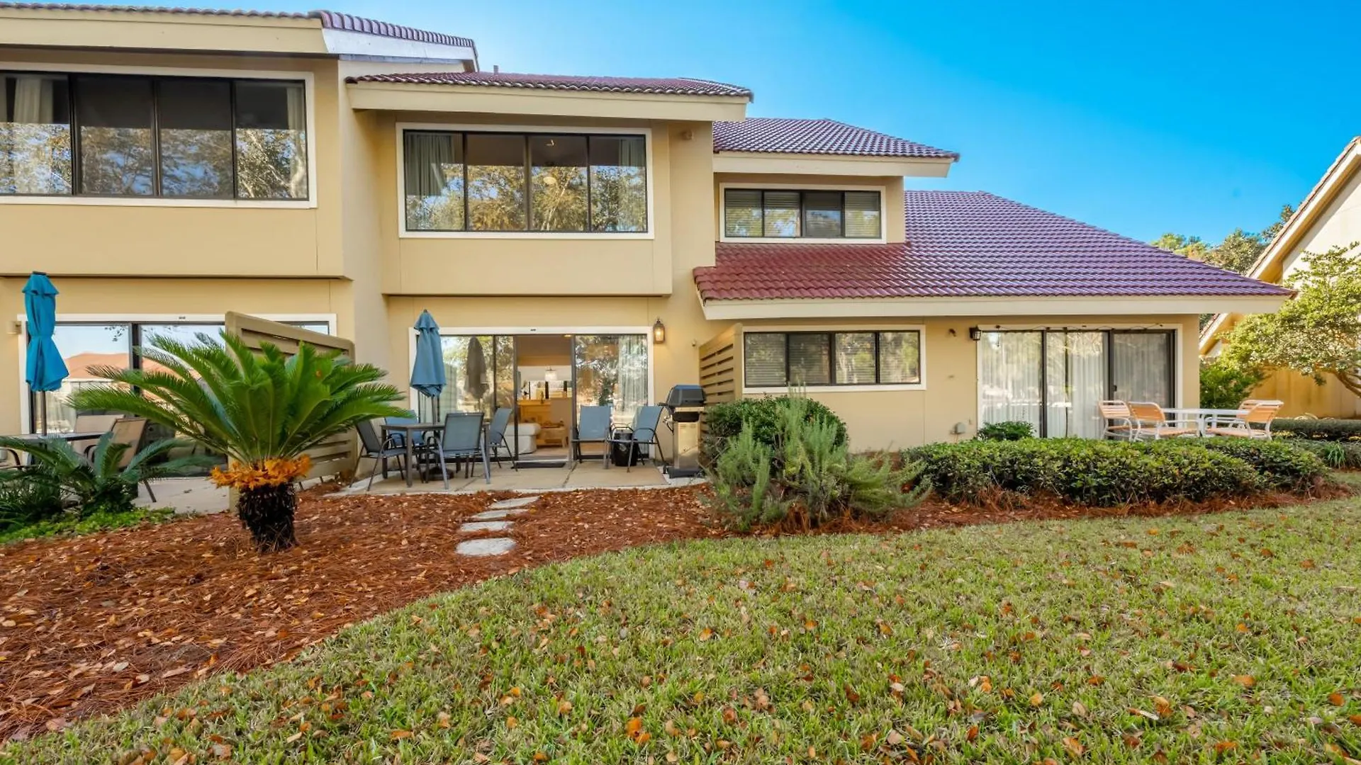 Holiday home Beachwalk 5071