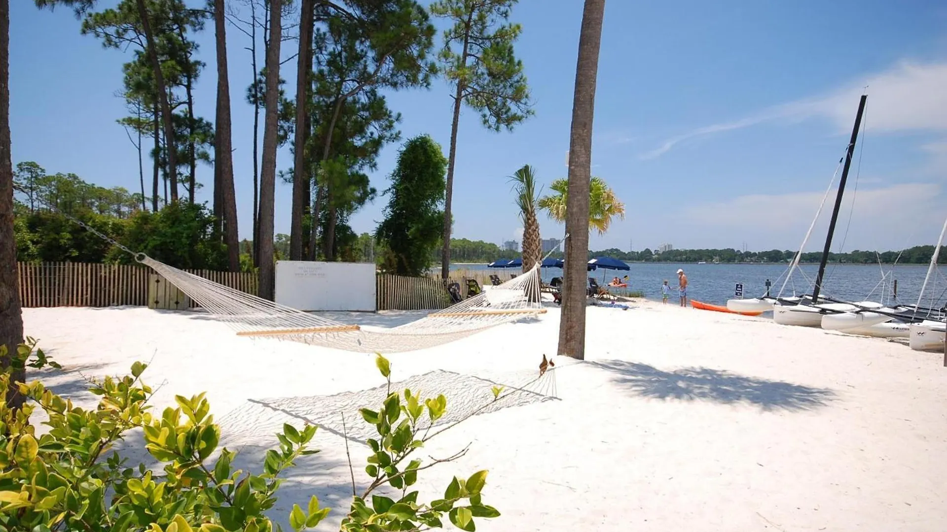 823 Harbour Point Holiday home *