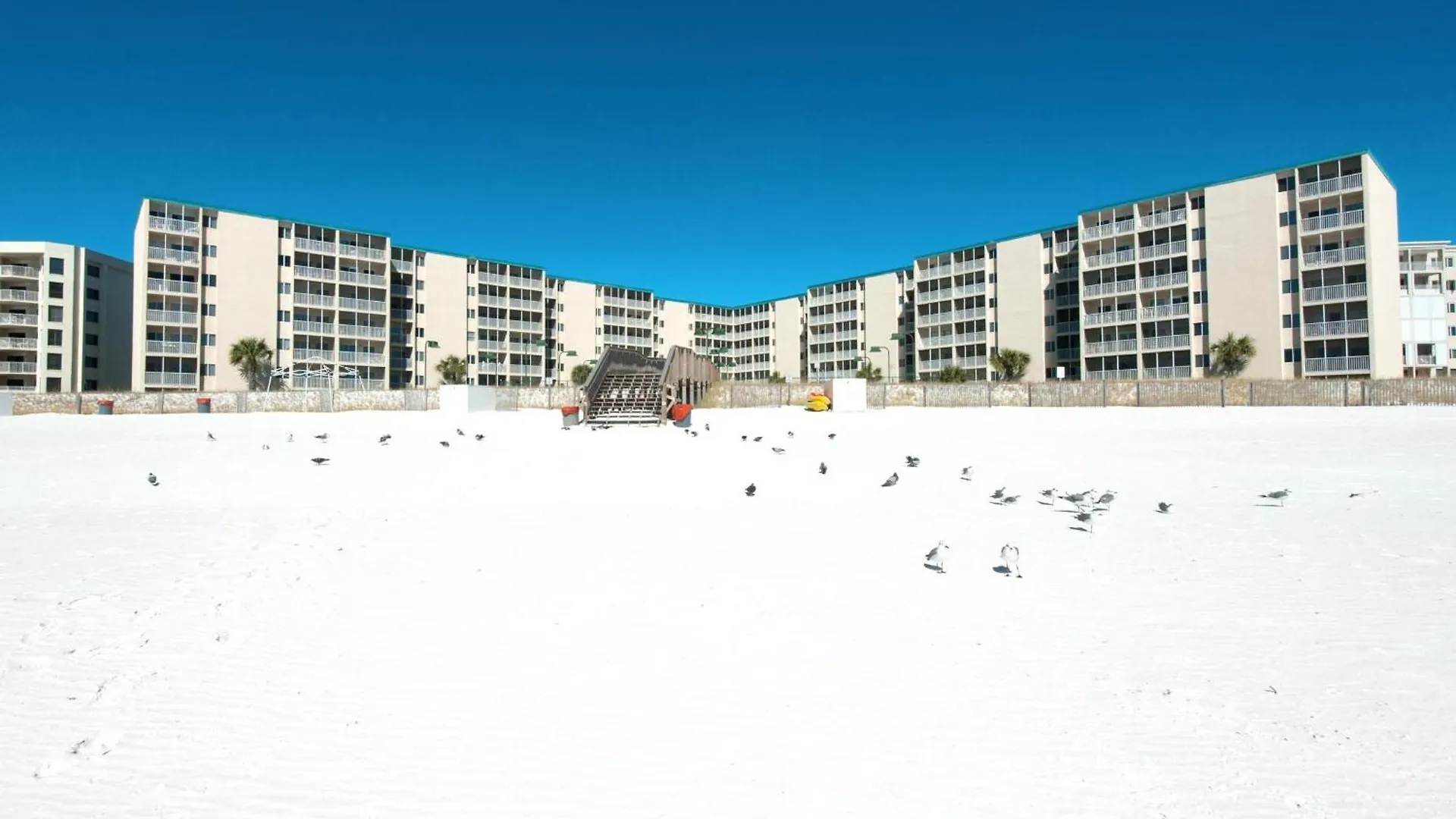 Apartment Surf And Racquet Club 412