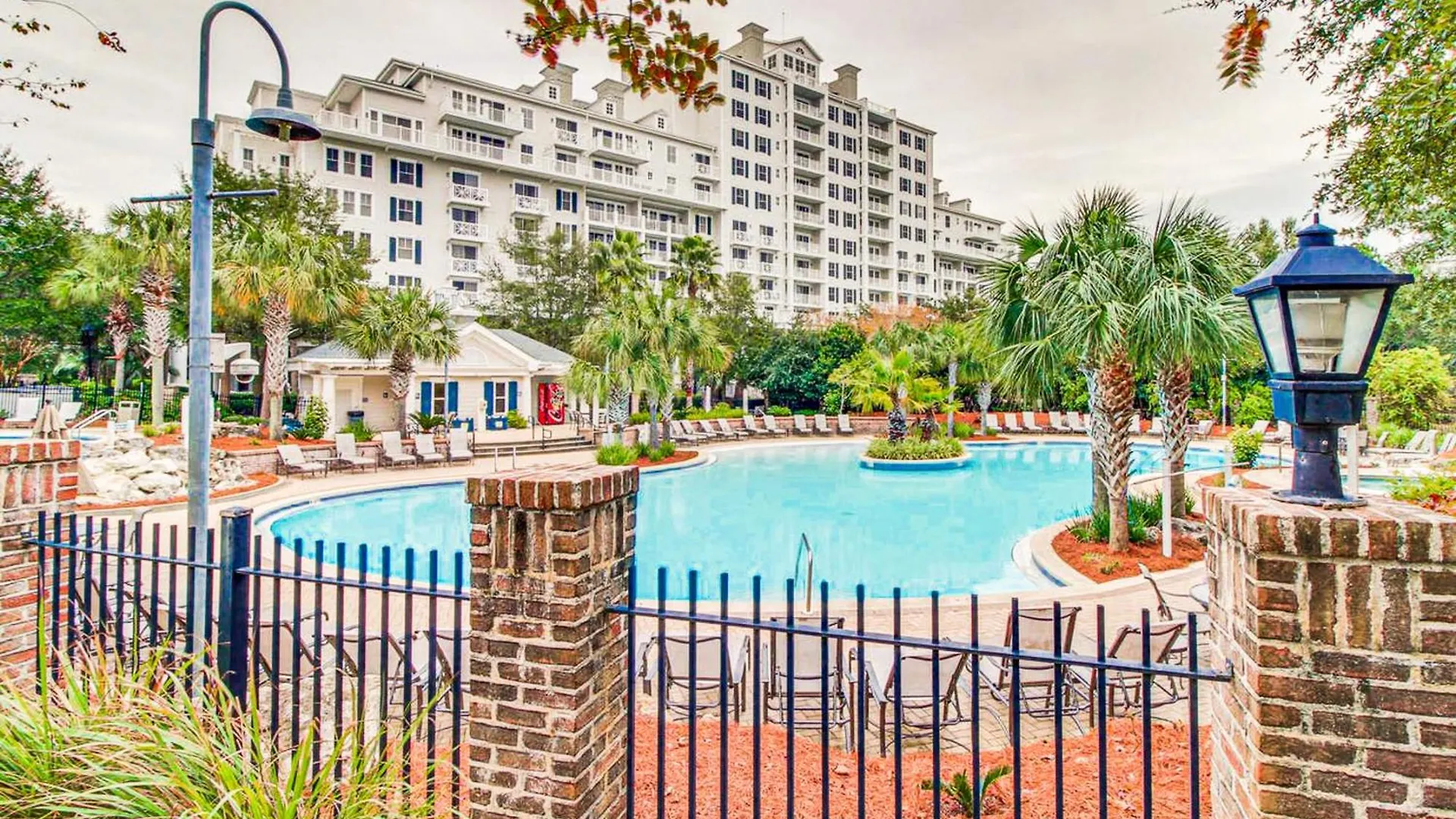 The Grand #2625 Apartment