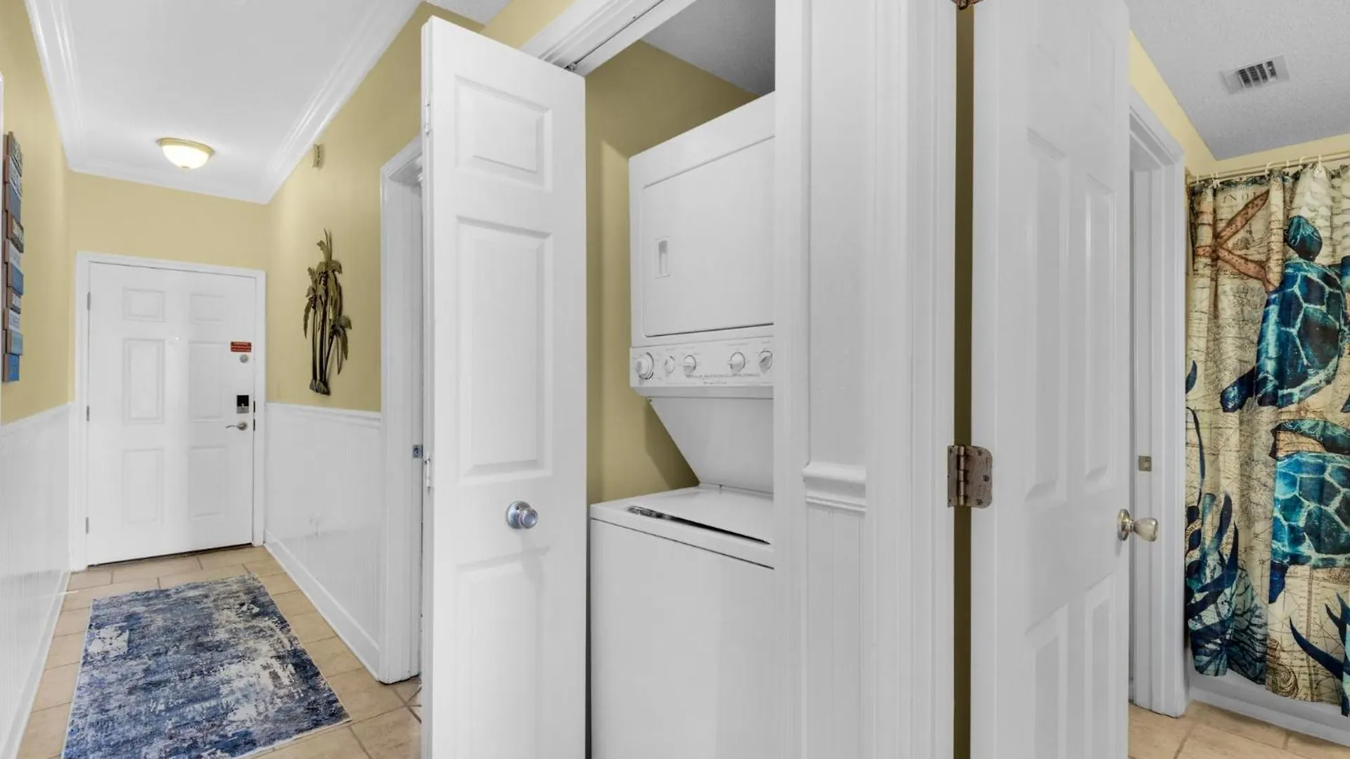 Holiday home Majestic Sun A812
