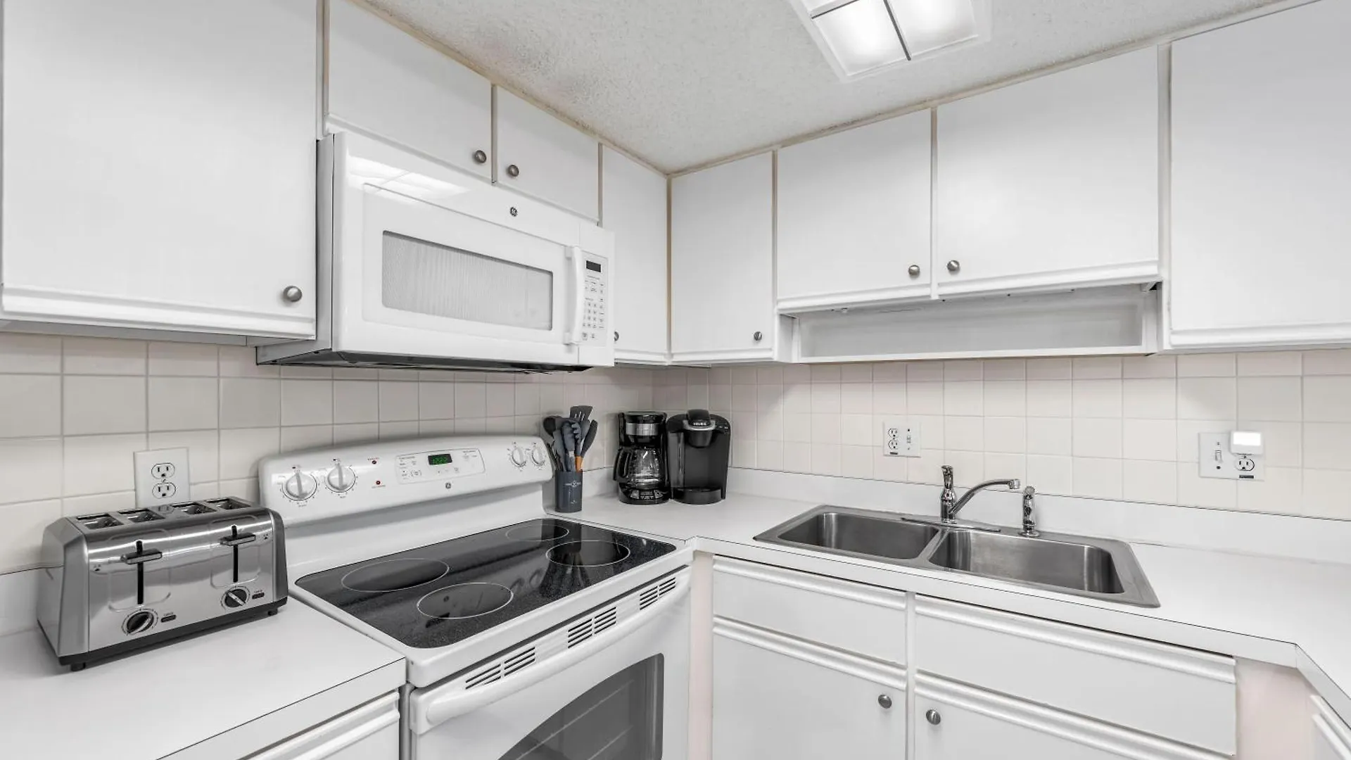 Holiday home Surf And Racquet Unit 701 *