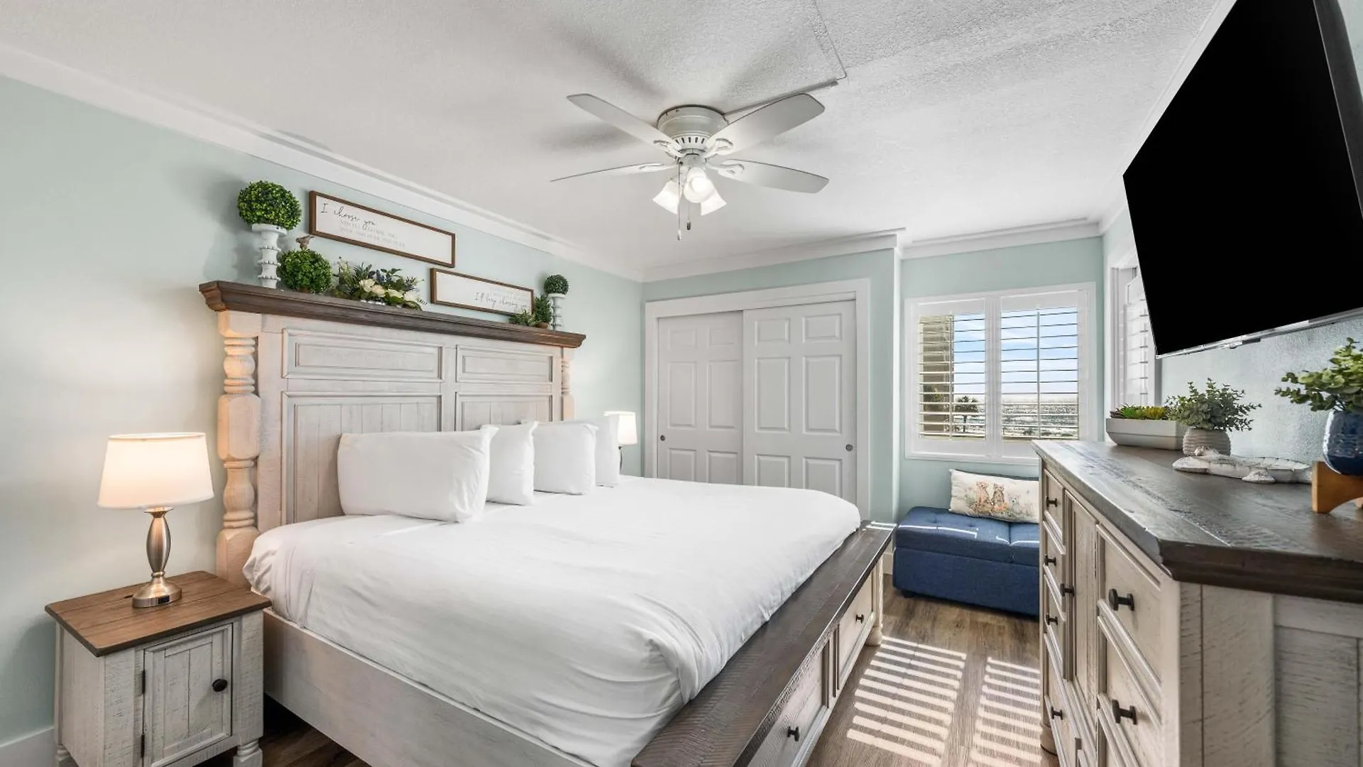 Surf And Racquet Unit 310 * Destin
