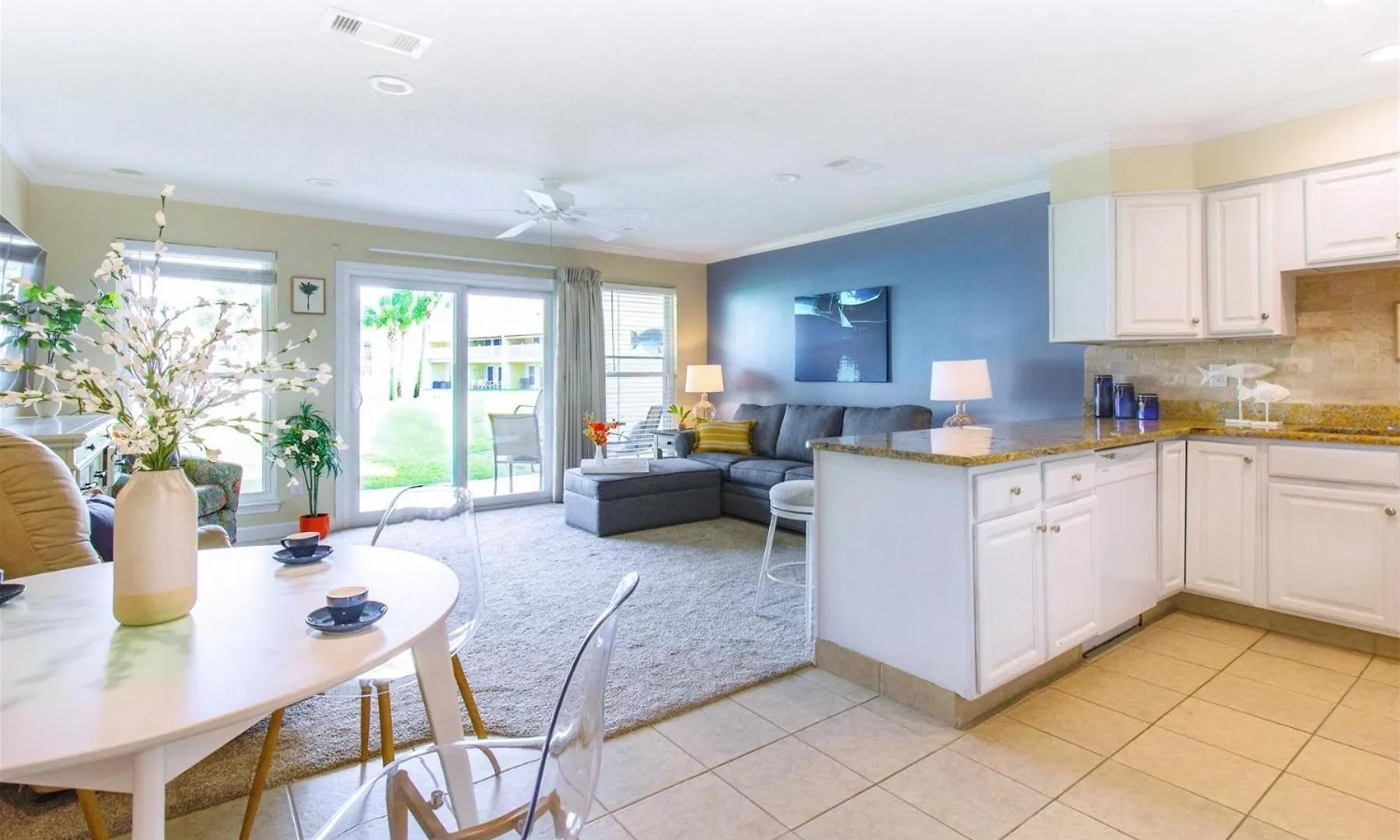 10 D, One Bedroom