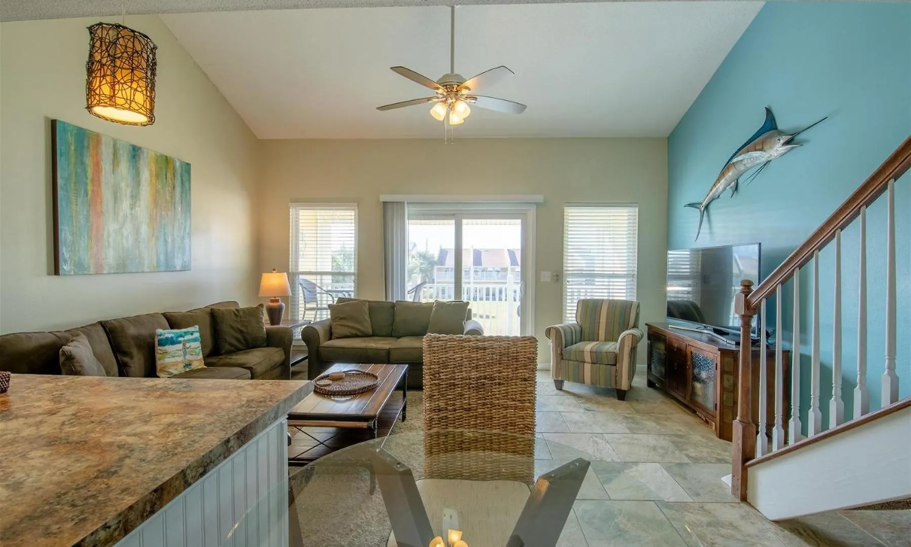 9 G, Two Bedroom