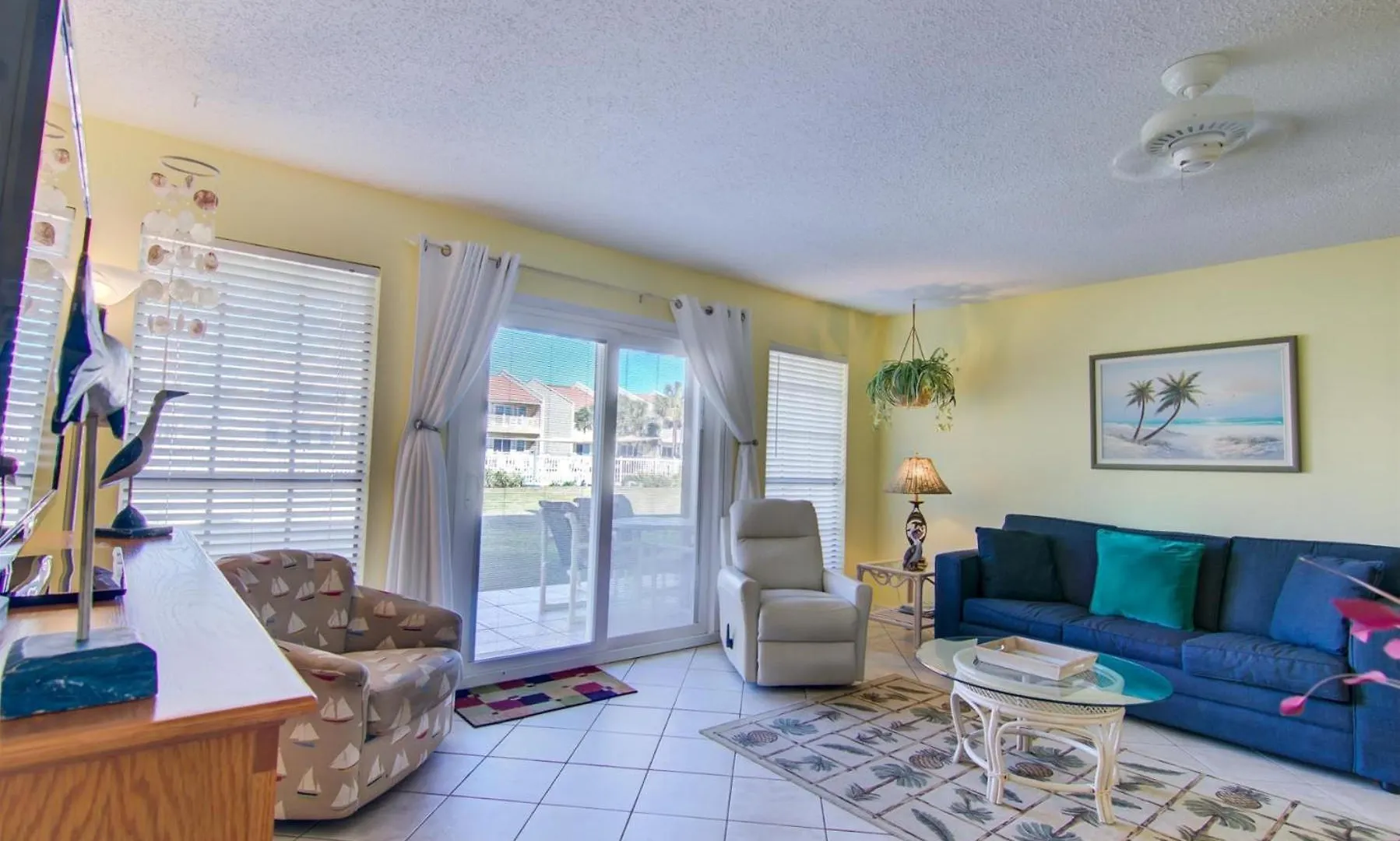 Holiday home 3 A, Three Bedroom Townhome *