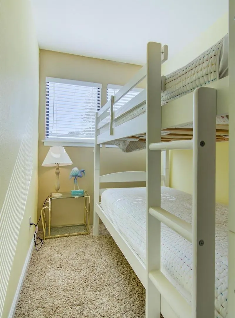 3 A, Three Bedroom Townhome