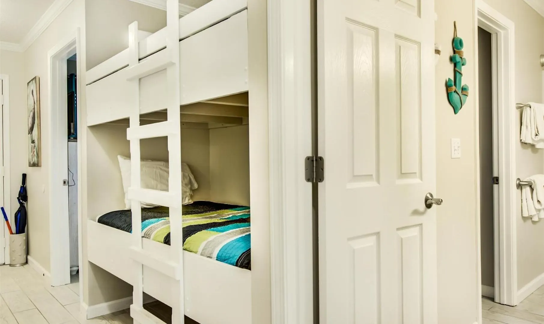 7 A, One Bedroom *