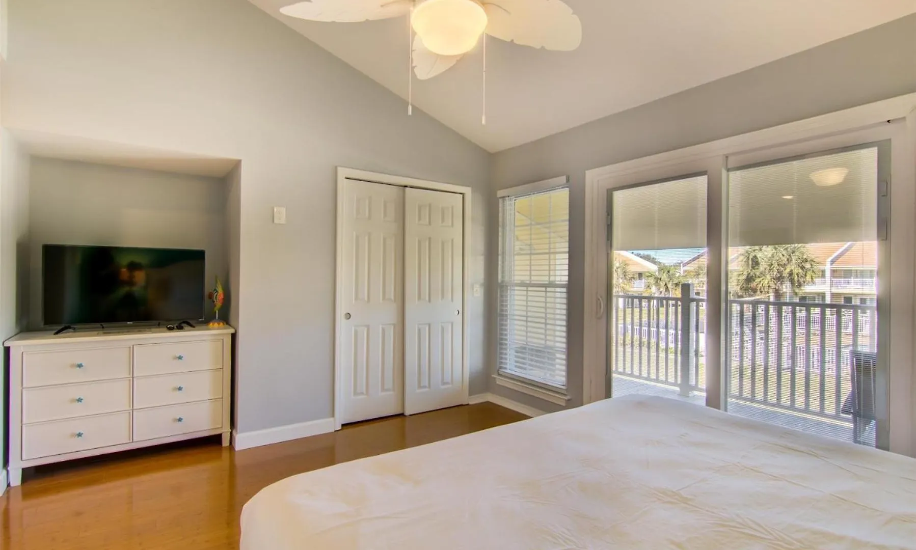 3 C, Three Bedroom Townhome *
