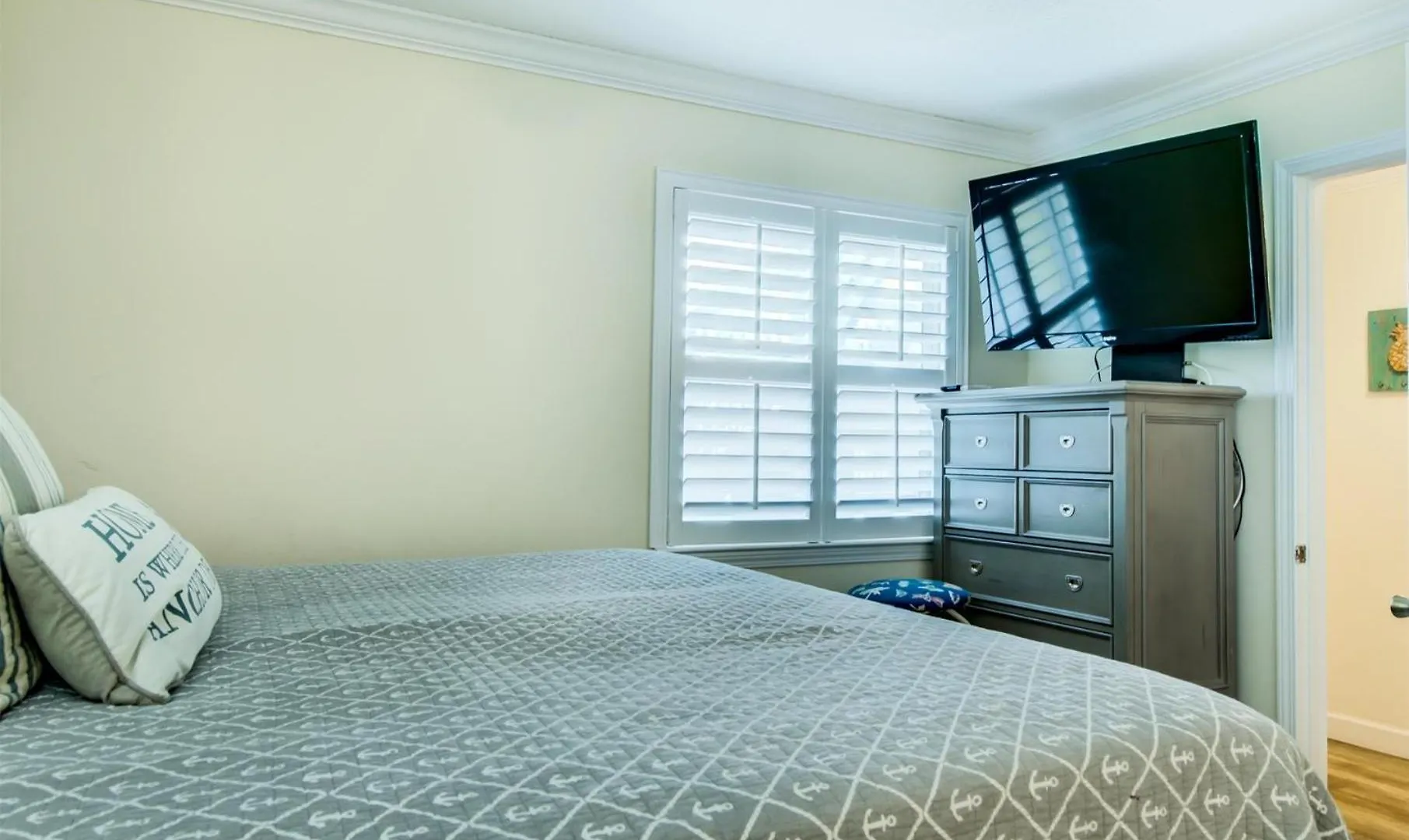 7 D, One Bedroom Destin
