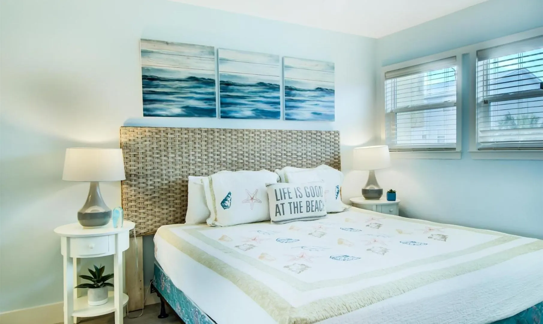 2 C, Three Bedroom Townhome Holiday home