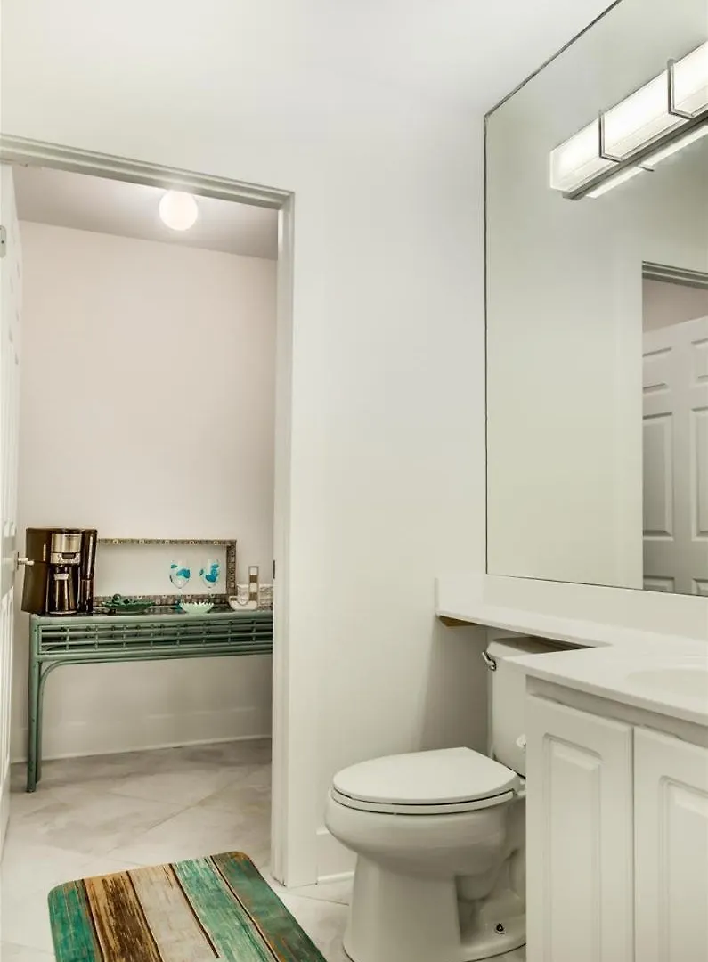 2 C, Three Bedroom Townhome Destin