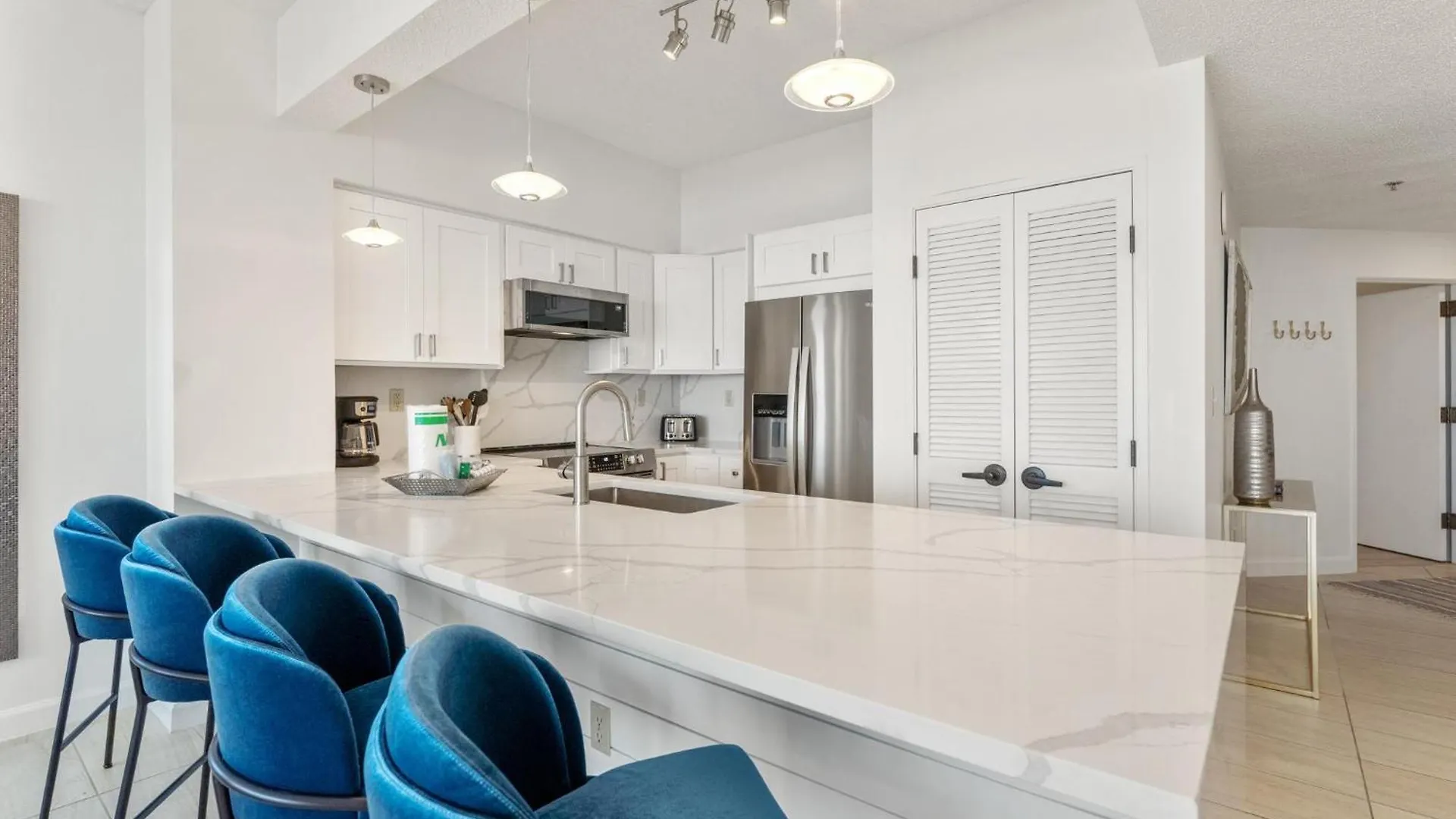 Holiday home Tides 611