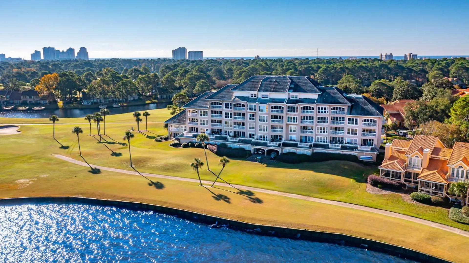 Players Club 18 Holiday home *